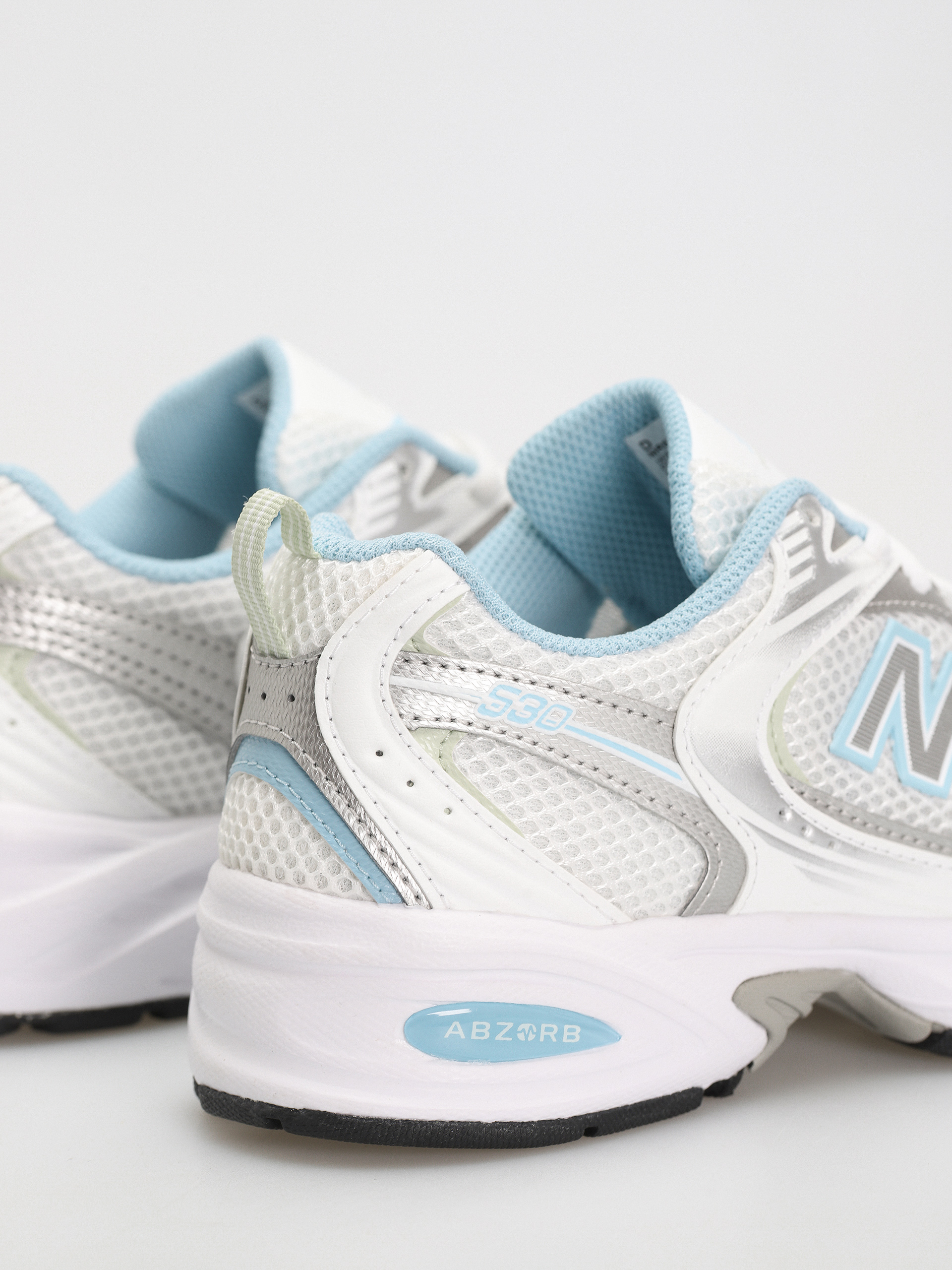 New Balance 530 Shoes (white silver navy)