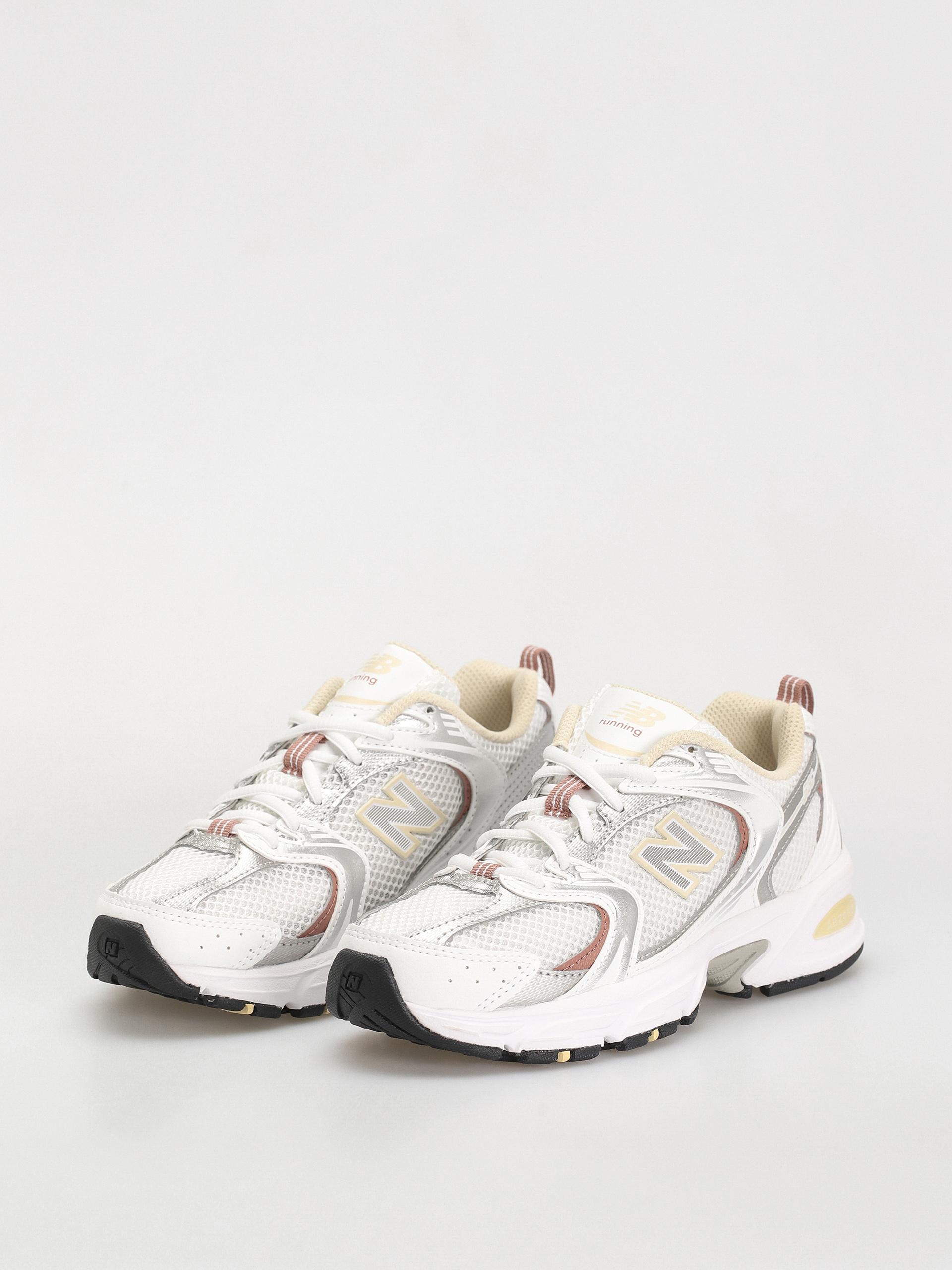 New Balance 530 Shoes (white silver beige)