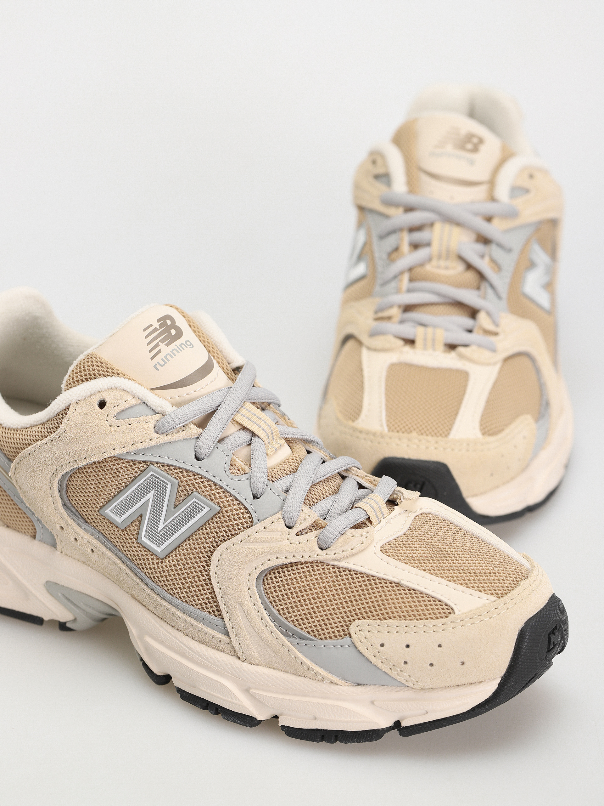 New Balance 530 Schuhe (sandstone)