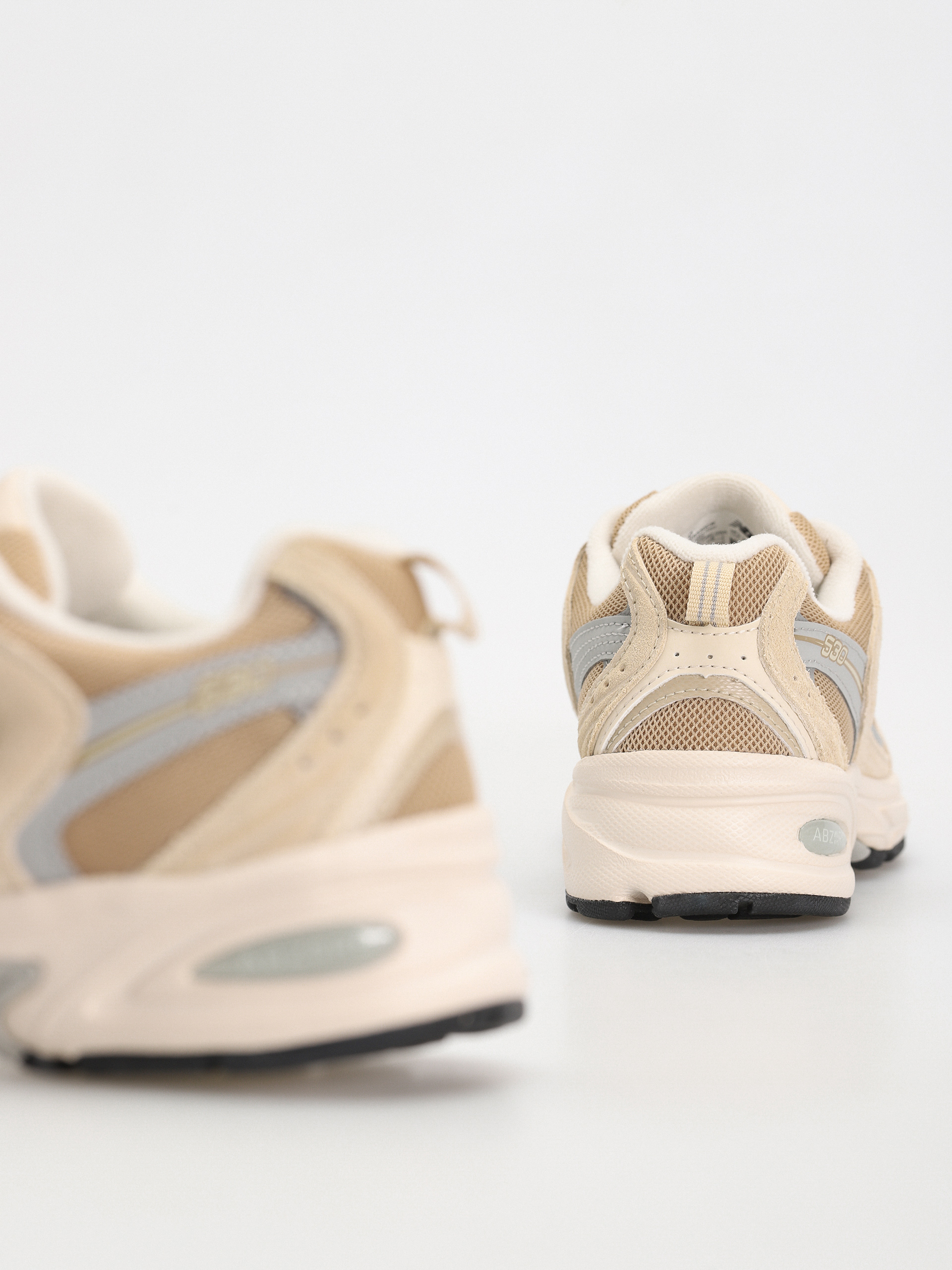 New Balance 530 Shoes (sandstone)