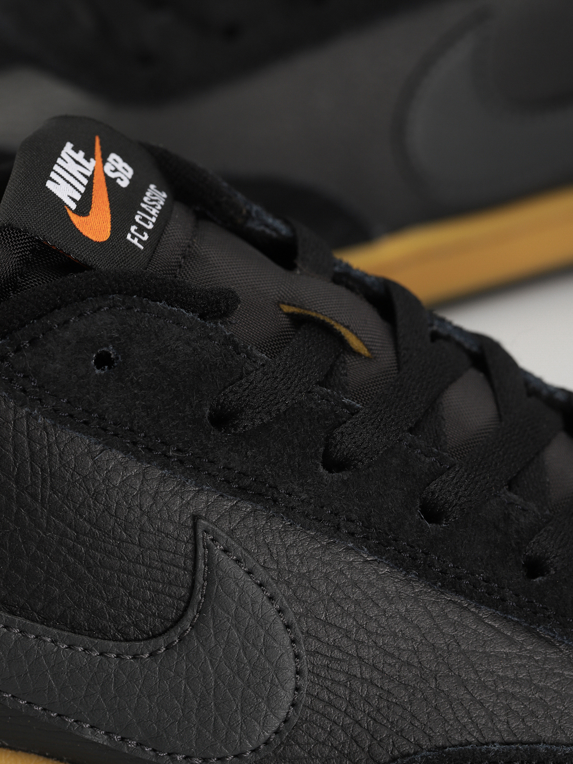 Nike SB Shoes Sb Fc Classic (black/anthracite black vivid orange)