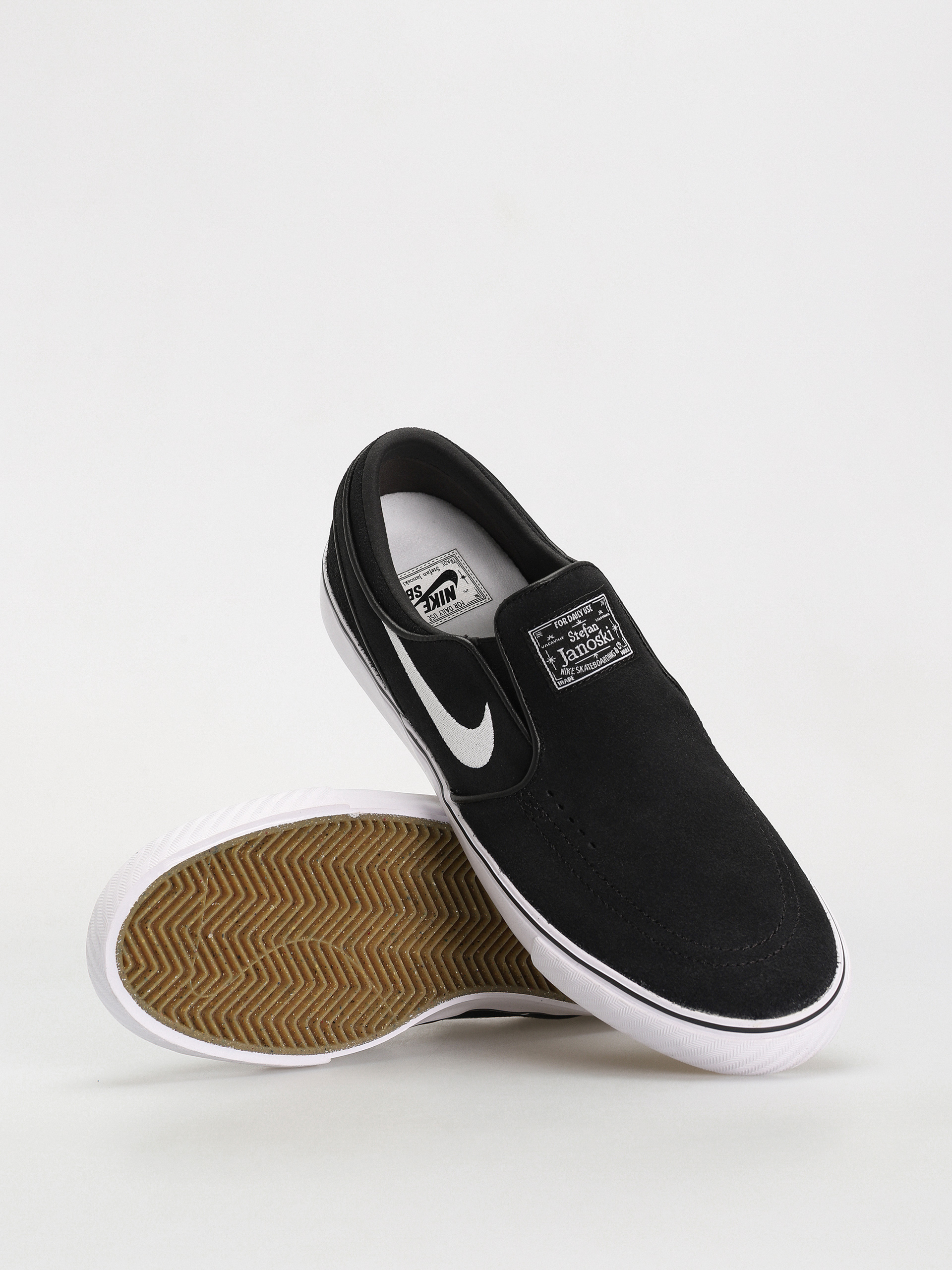 Black and white nike janoski online