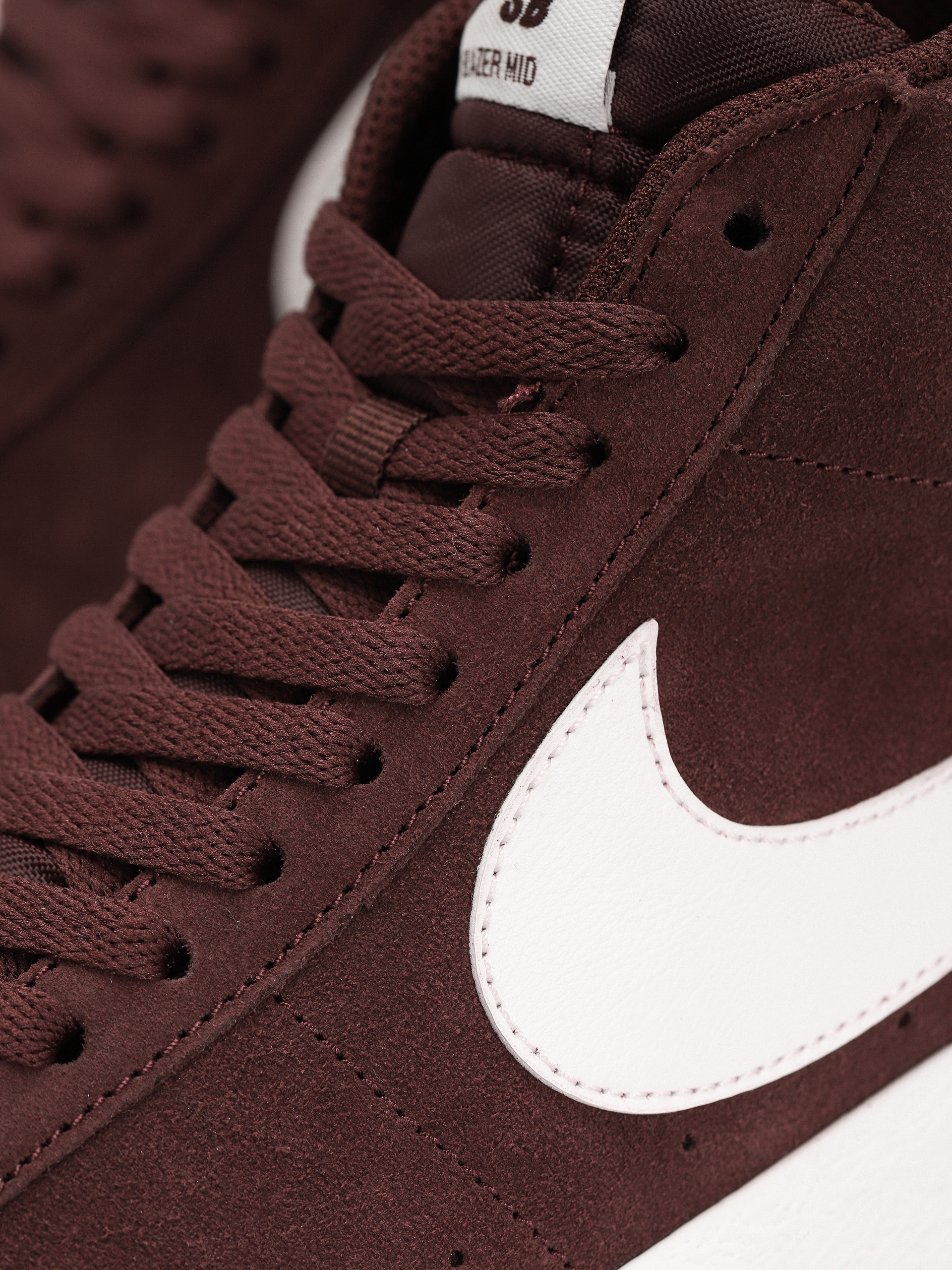 Nike SB Zoom Blazer Mid Shoes (burgundy crush/summit white)