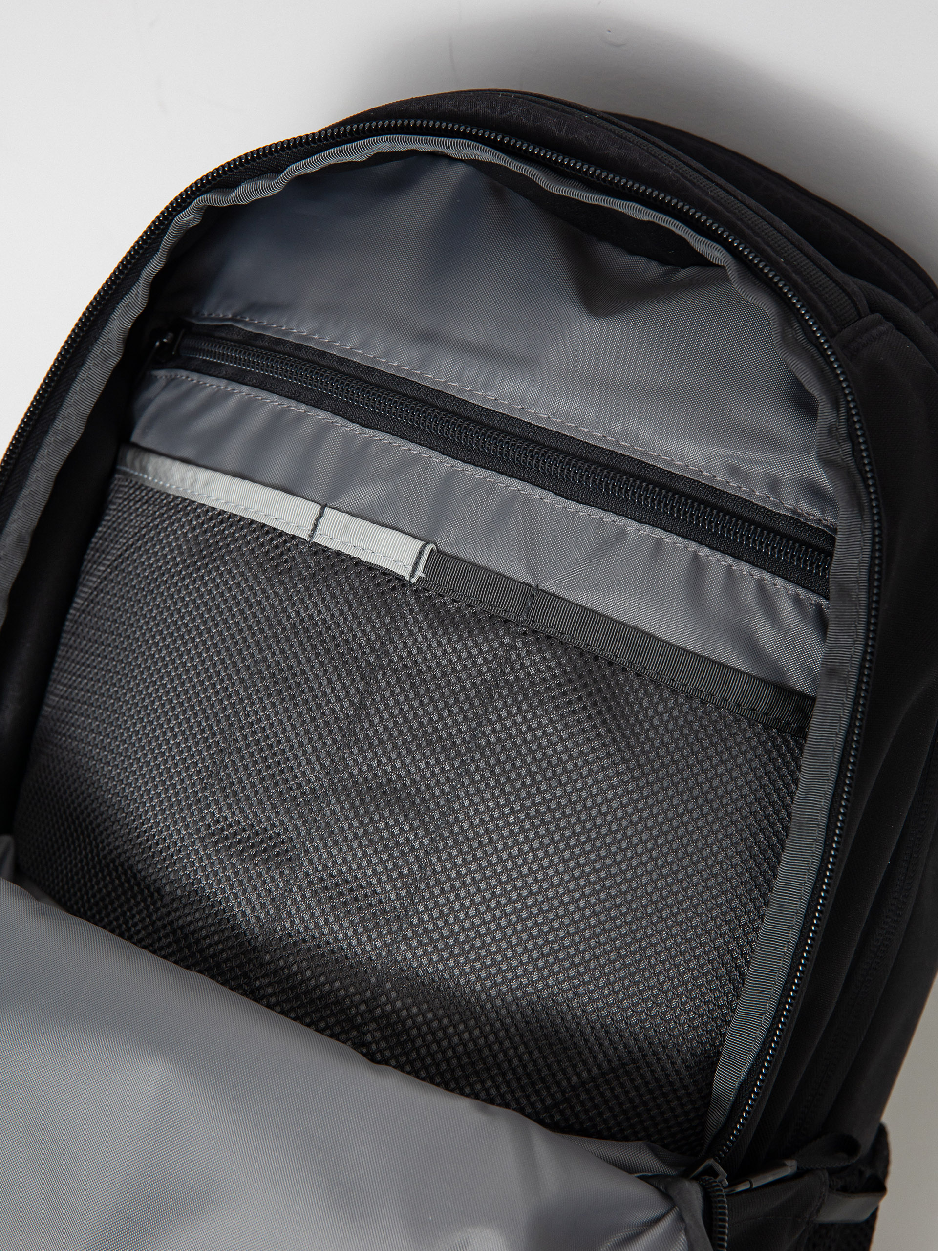 The North Face Vault Backpack (tnf black npf)