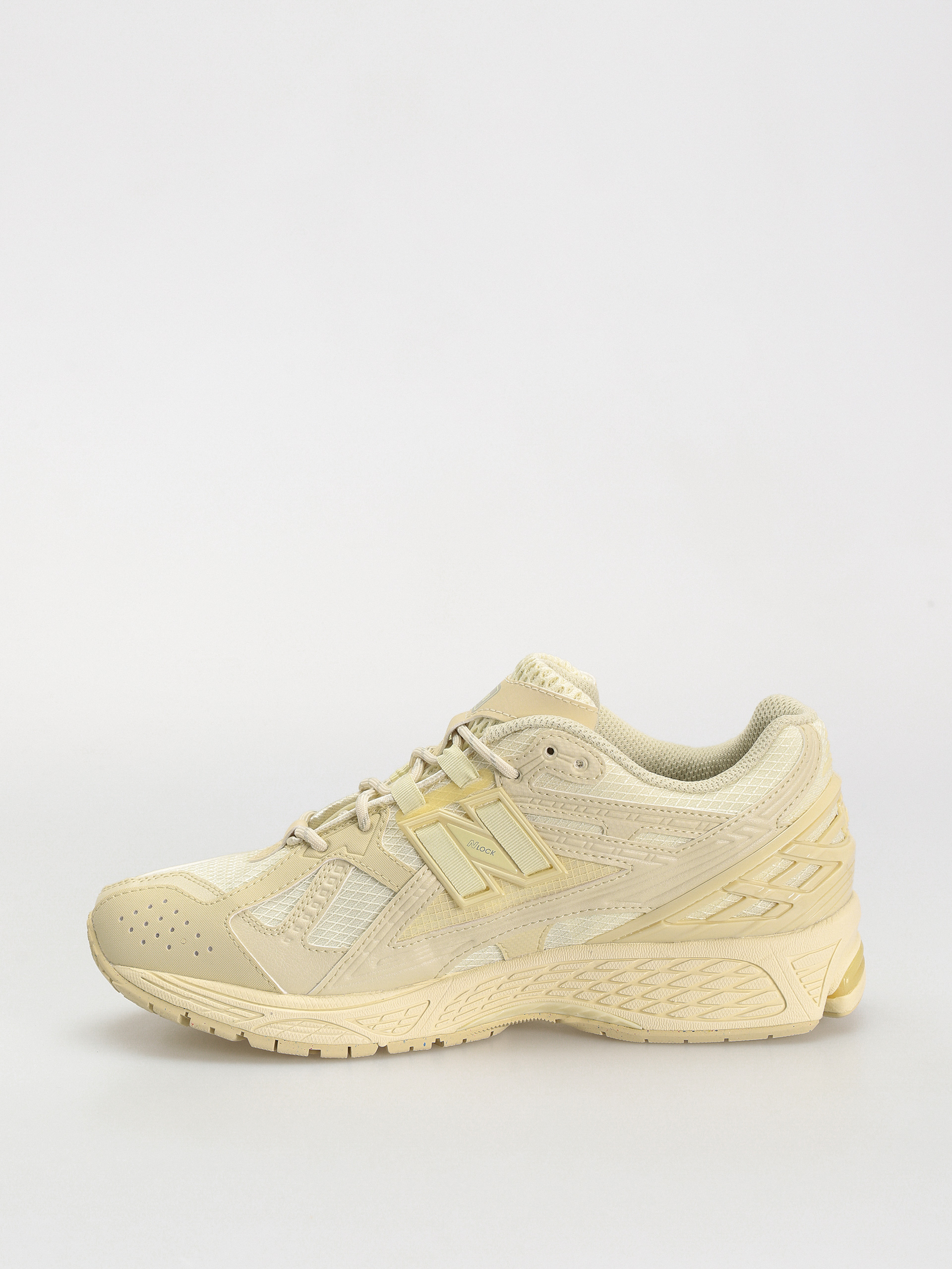 New Balance 1906 Shoes (beige)