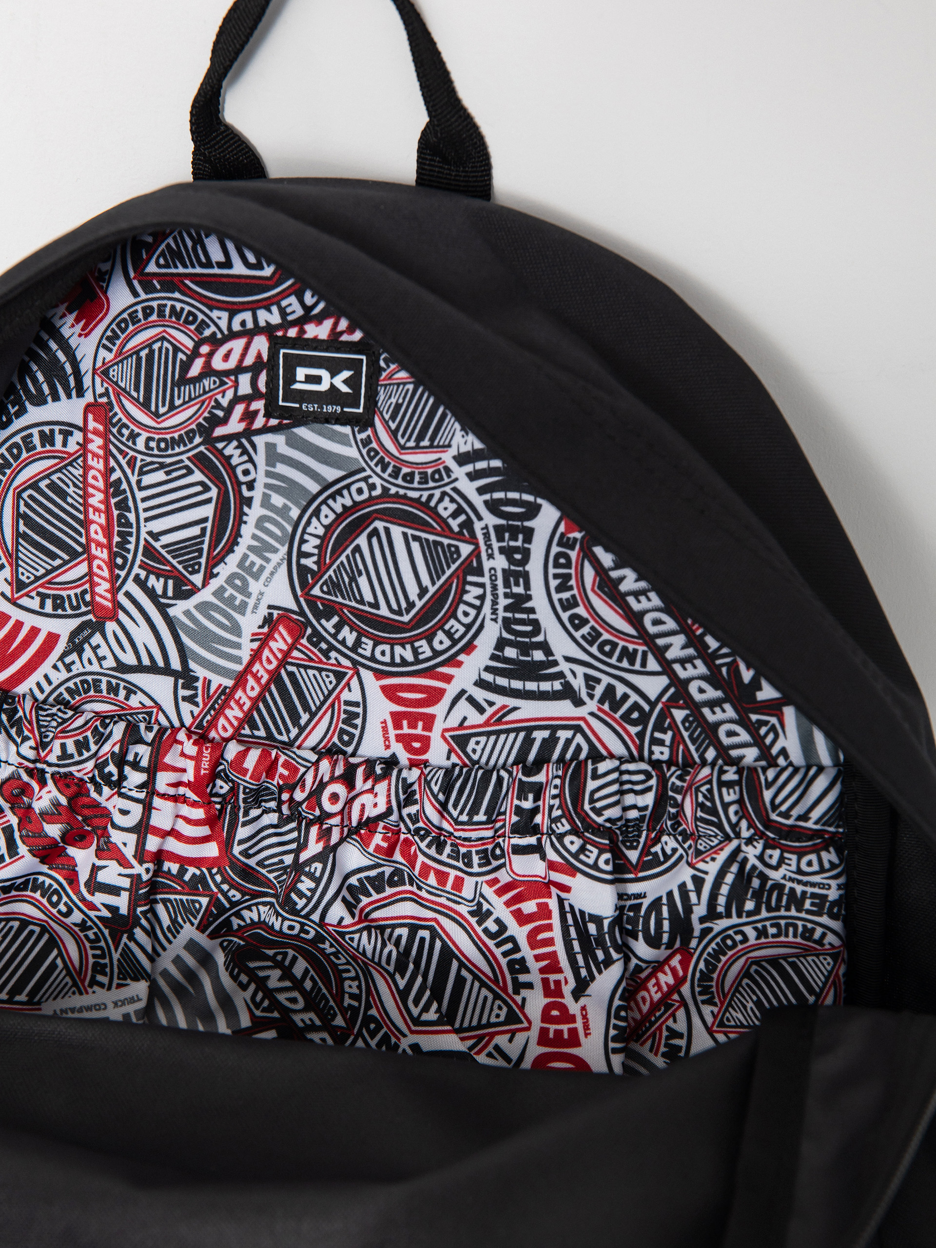 Dakine Rucksack X Independent 365 Pack 21L (black)