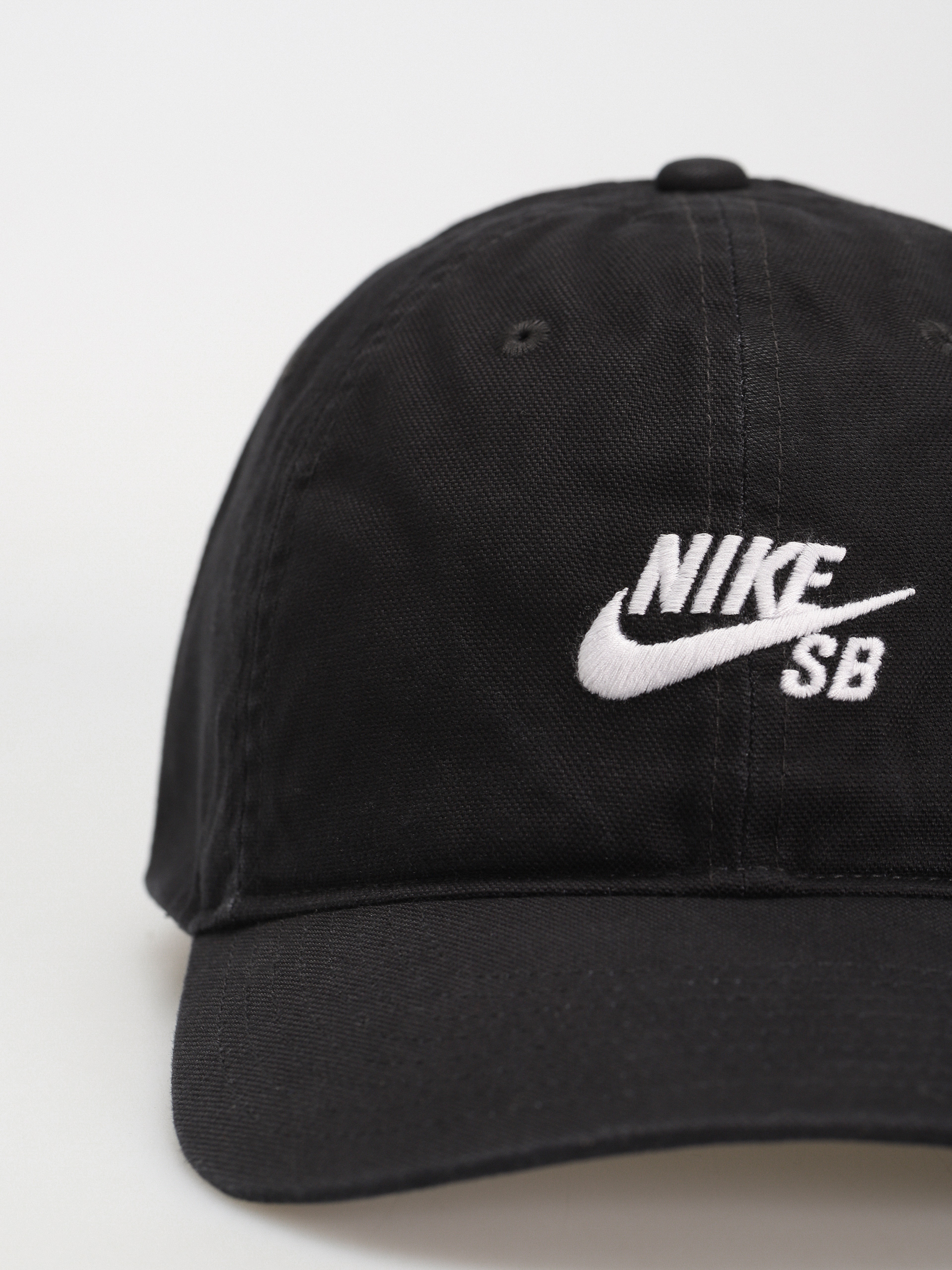 Nike SB Club Cap (black/white)