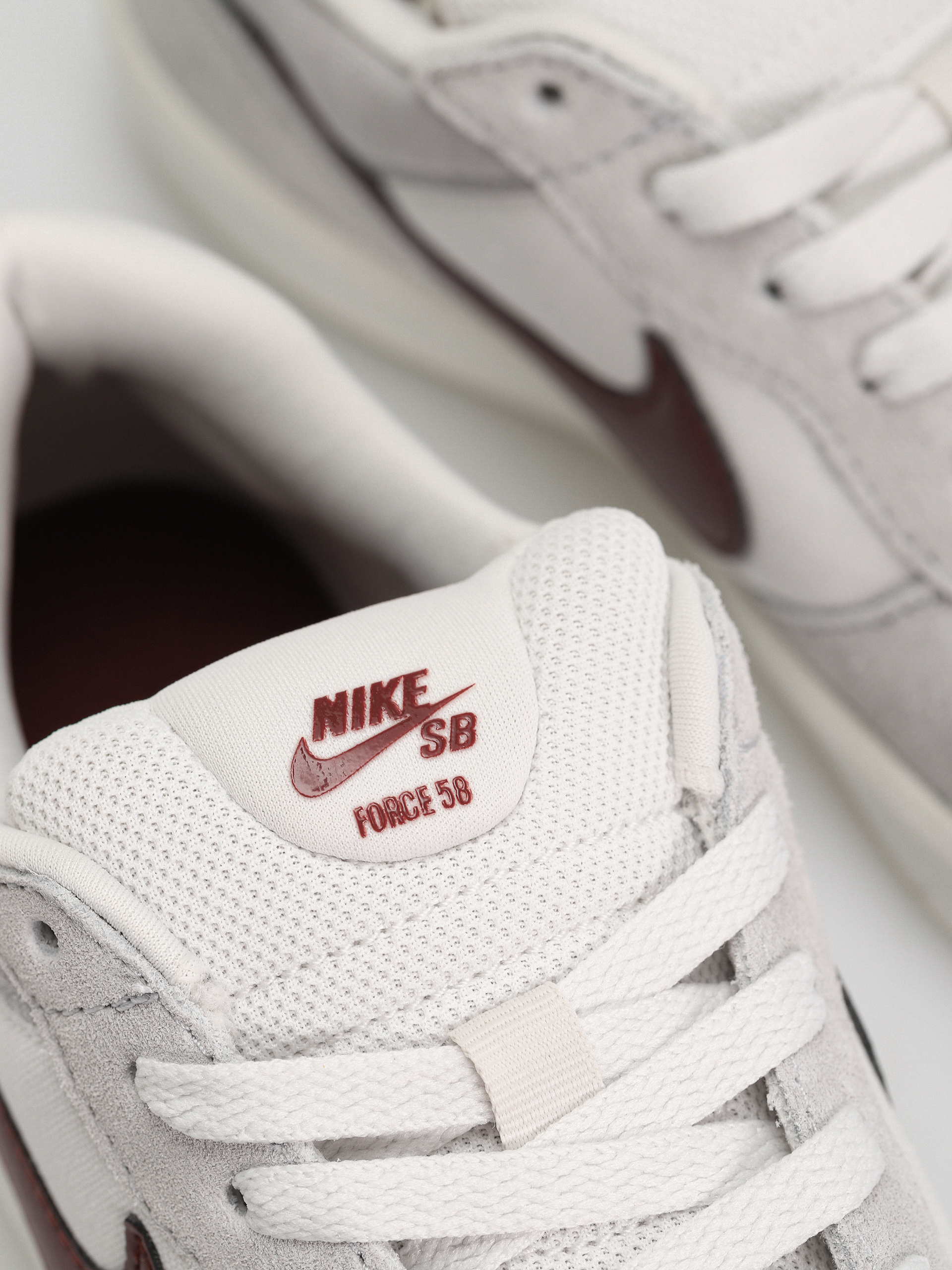 Nike SB Force 58 Schuhe (platinum tint/dark team red wolf grey)