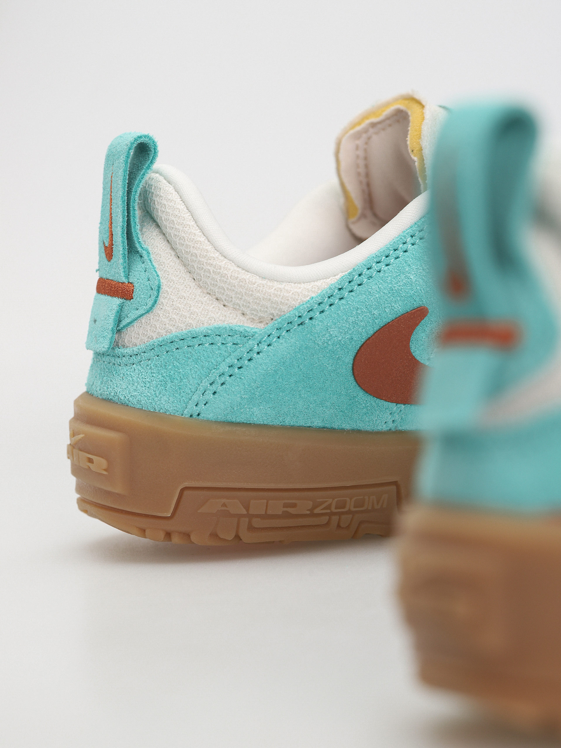 Nike SB Day One JR Shoes (green frost/dark russet phantom)