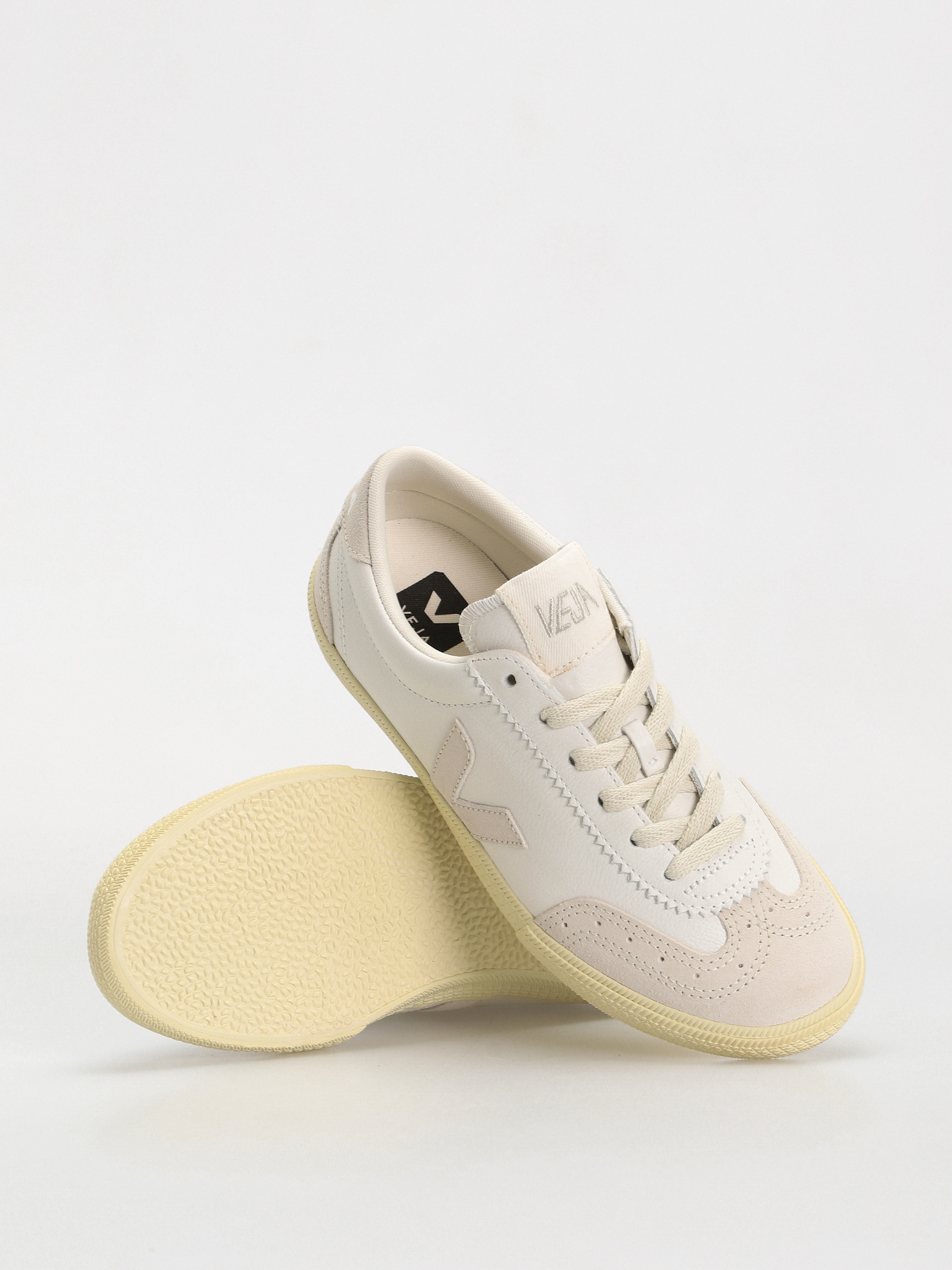 Veja Volley Wmn Schuhe (white natural)
