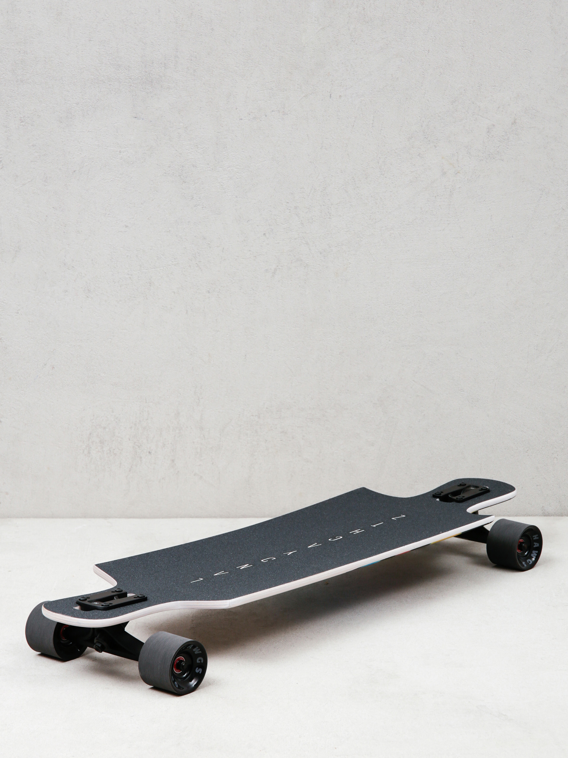 Landyachtz Drop Hammer Longboard (skate or dye)