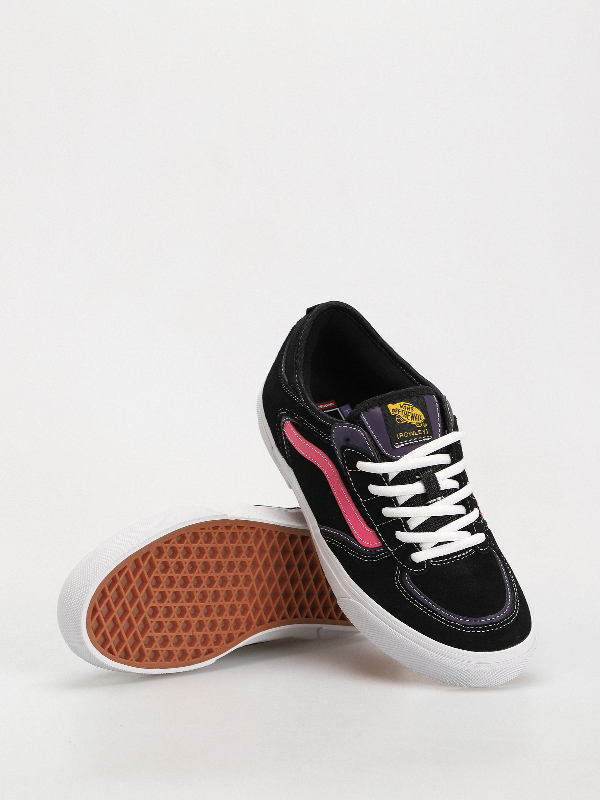 Black and pink skate shoes best sale