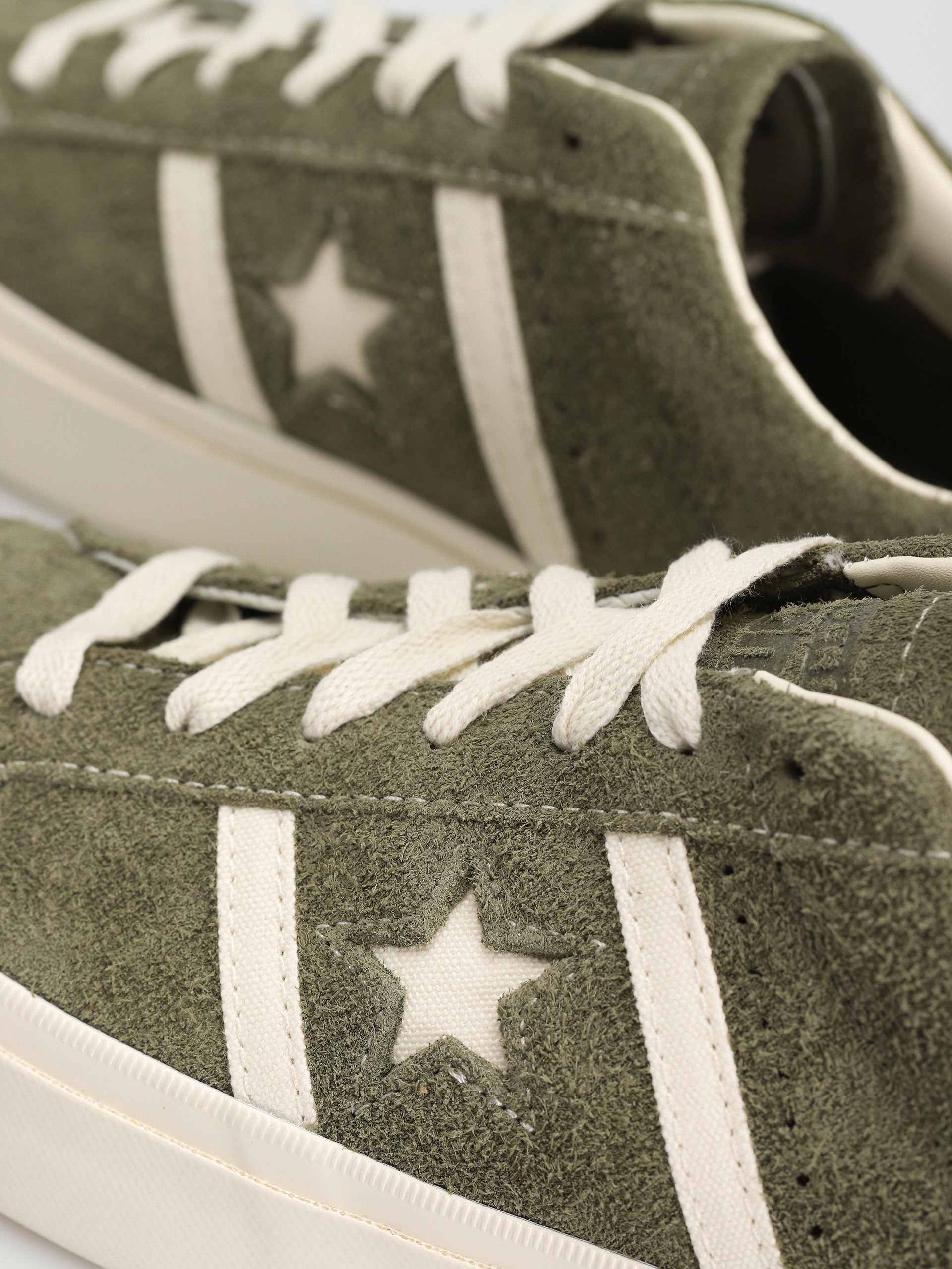 Converse One Star Academy Pro Ox Shoes (utility/egret/black)