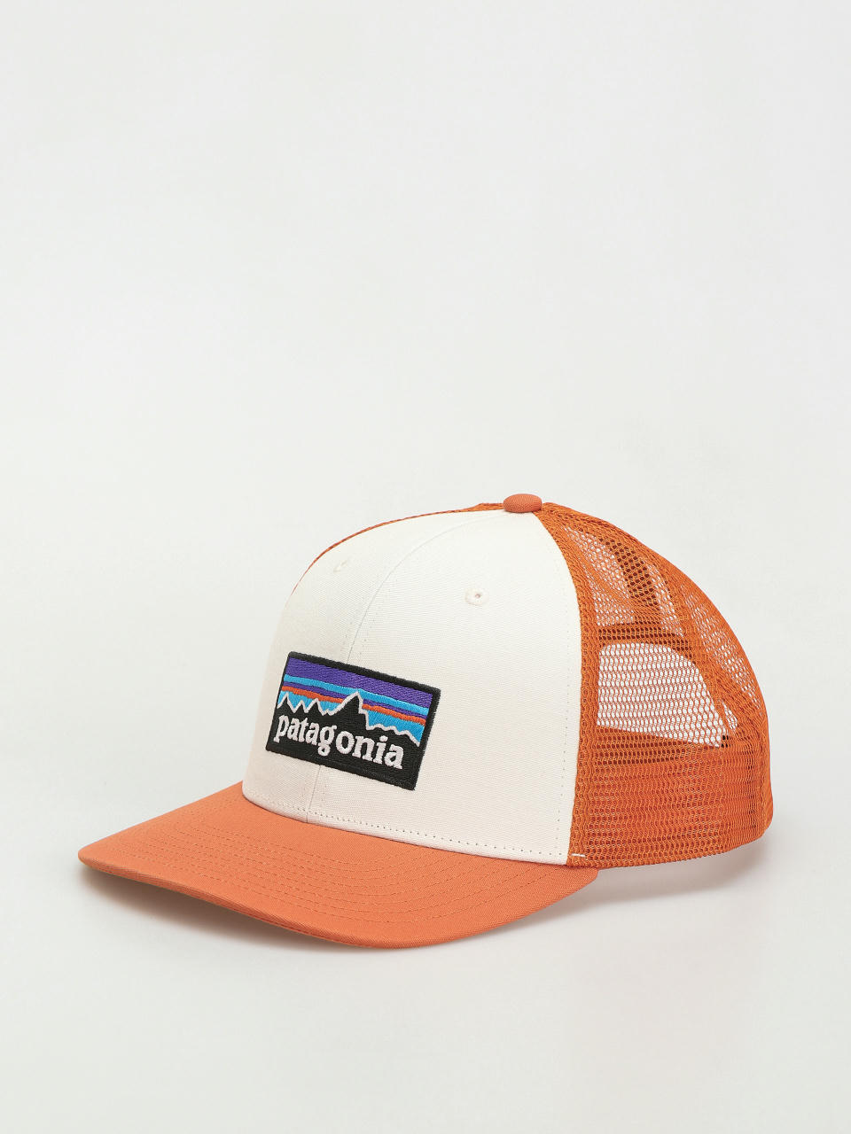 Patagonia P 6 Logo Trucker Cap (white w/redtail rust)