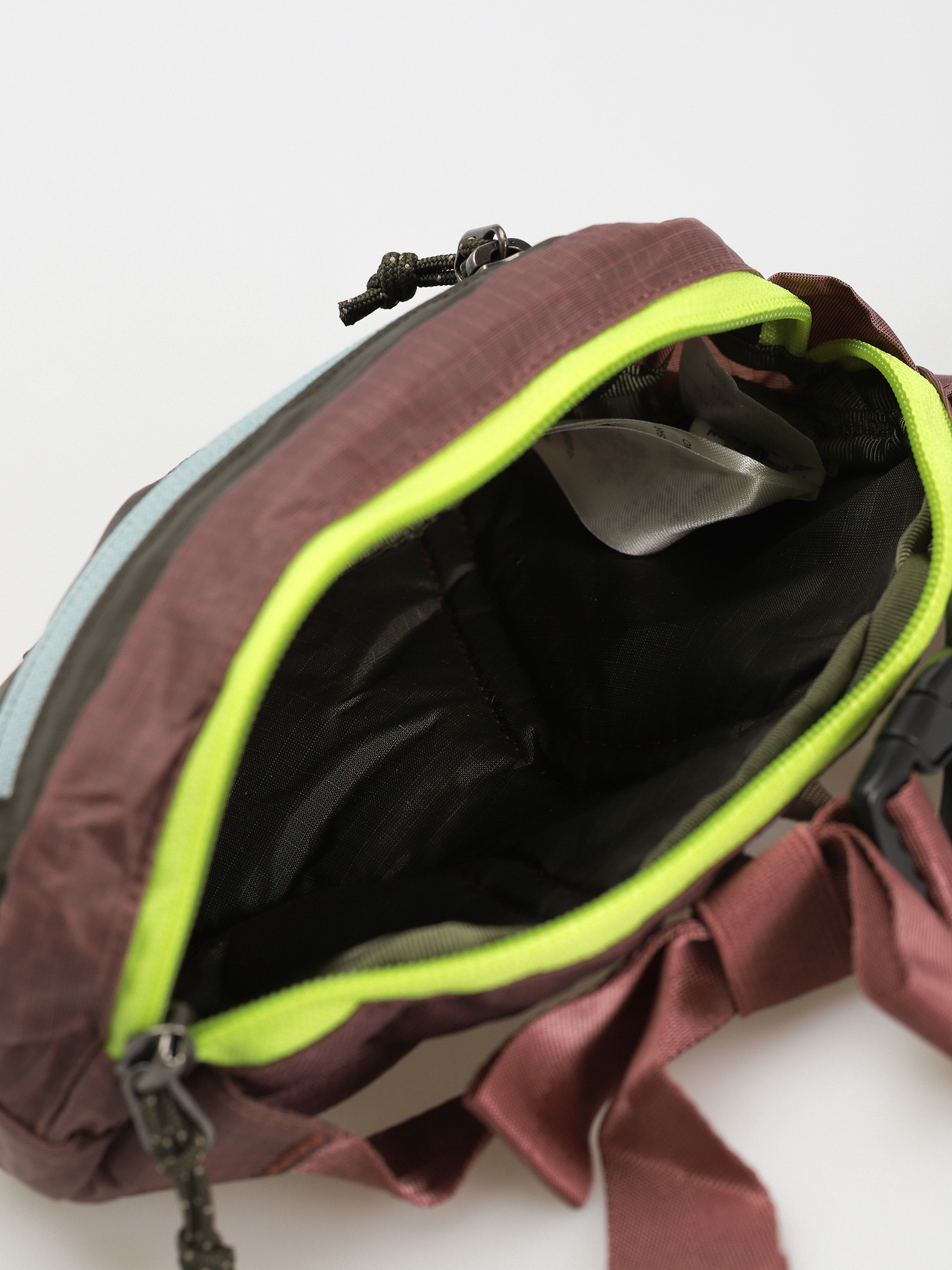 Patagonia Gürteltasche Ultralight Black Hole Mini Hip Pack (patchwork pine needle green)