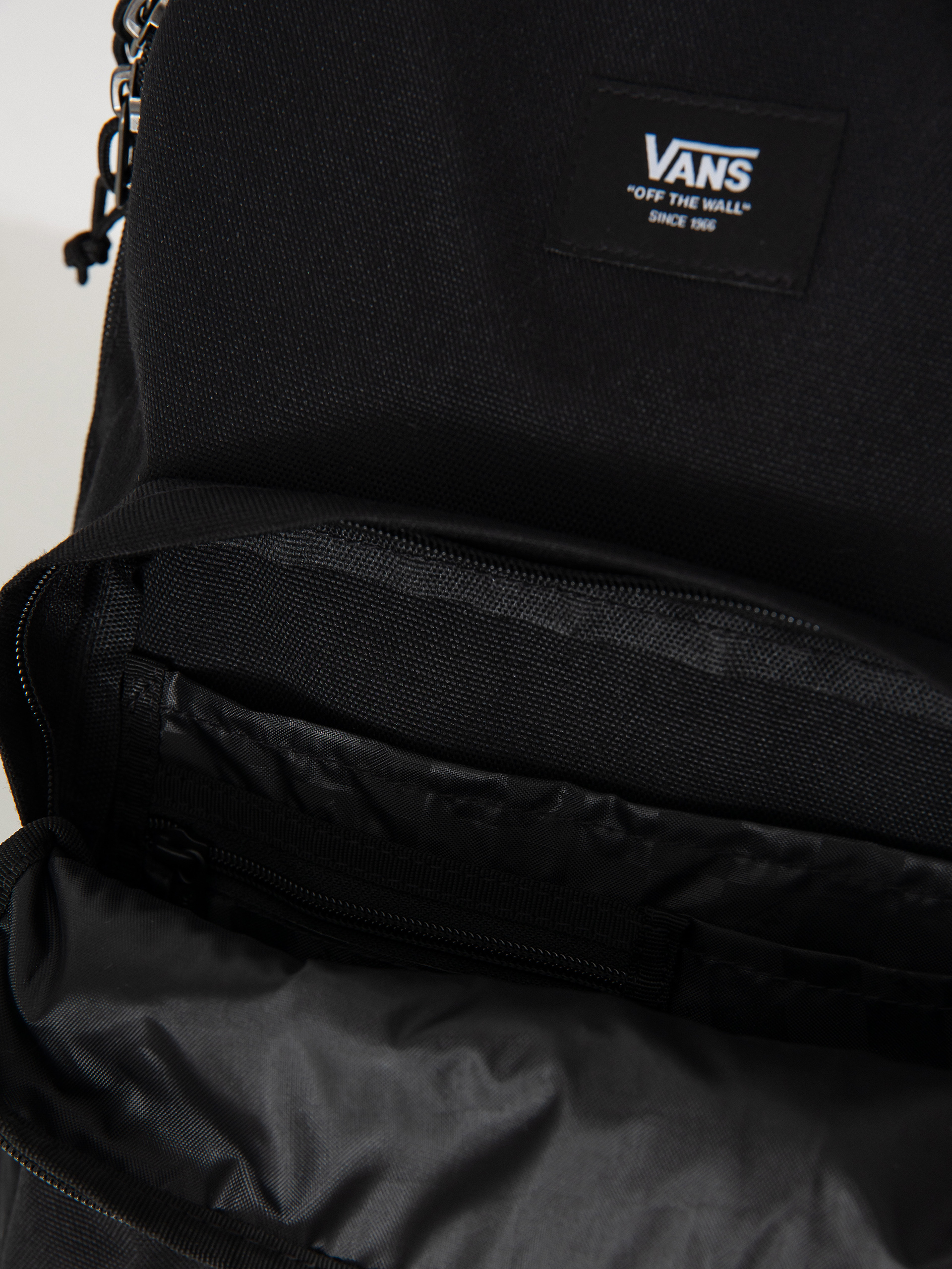 Vans Old Skool Trek Backpack (black)