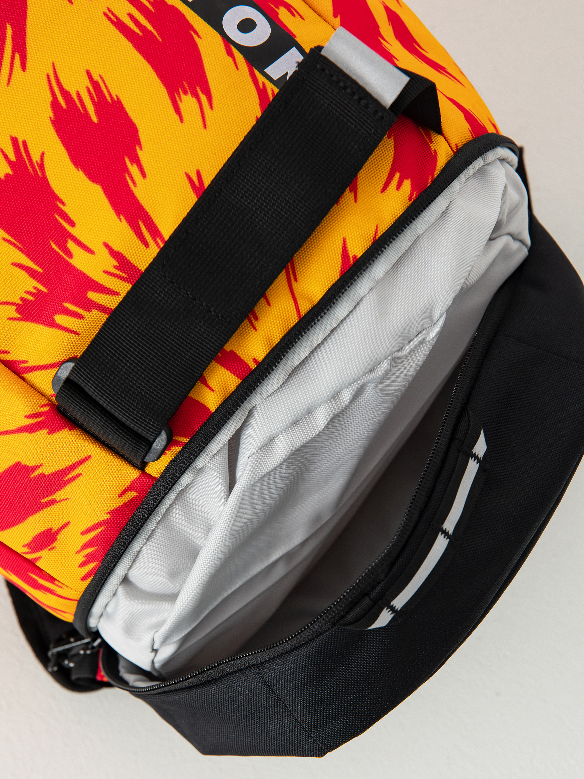 Burton Rucksack Distortion 18L JR (fur goldenrod)