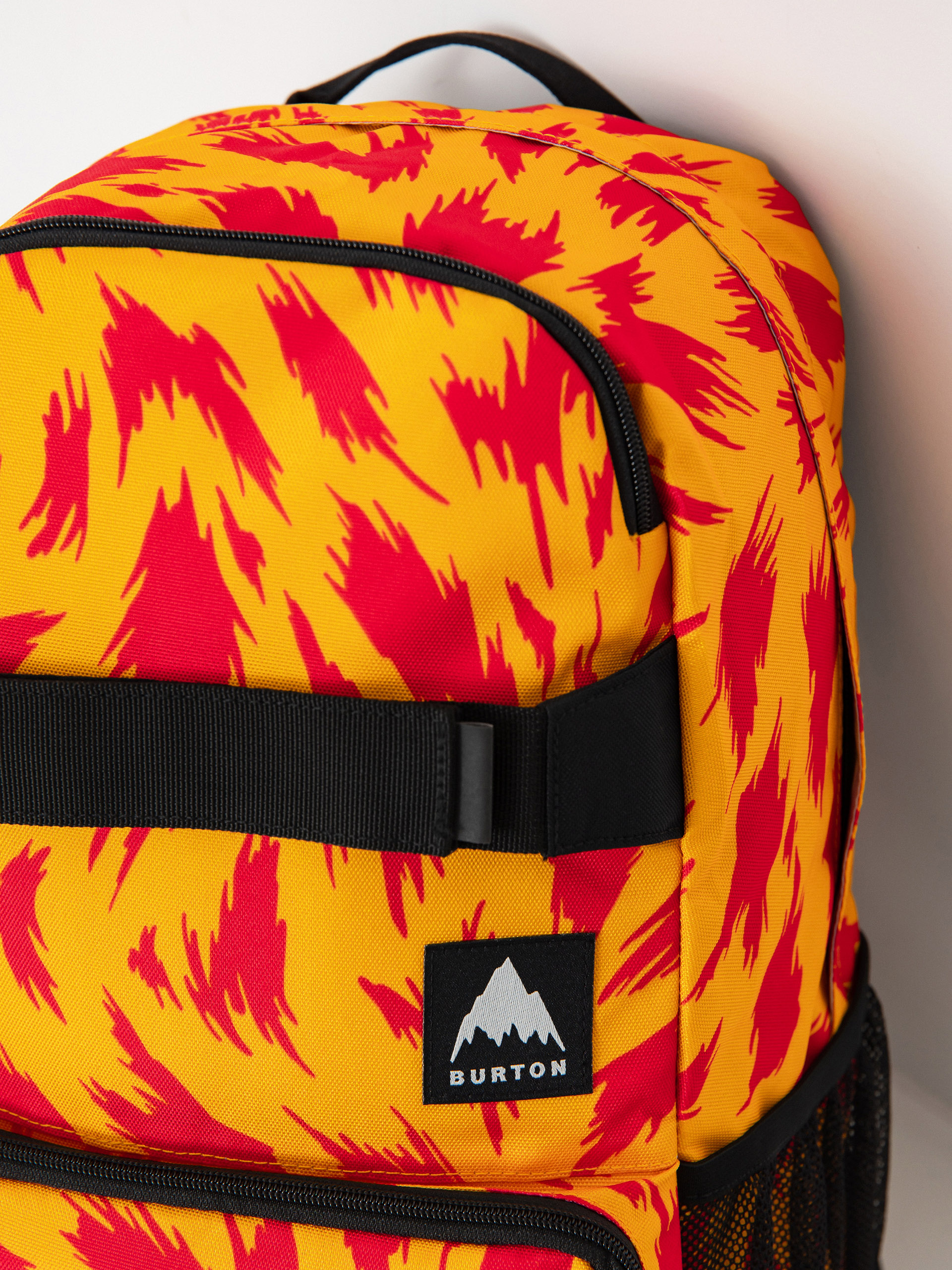 レア品】BURTON R.E.D バックカントリー用 ショベル レア品】BURTON