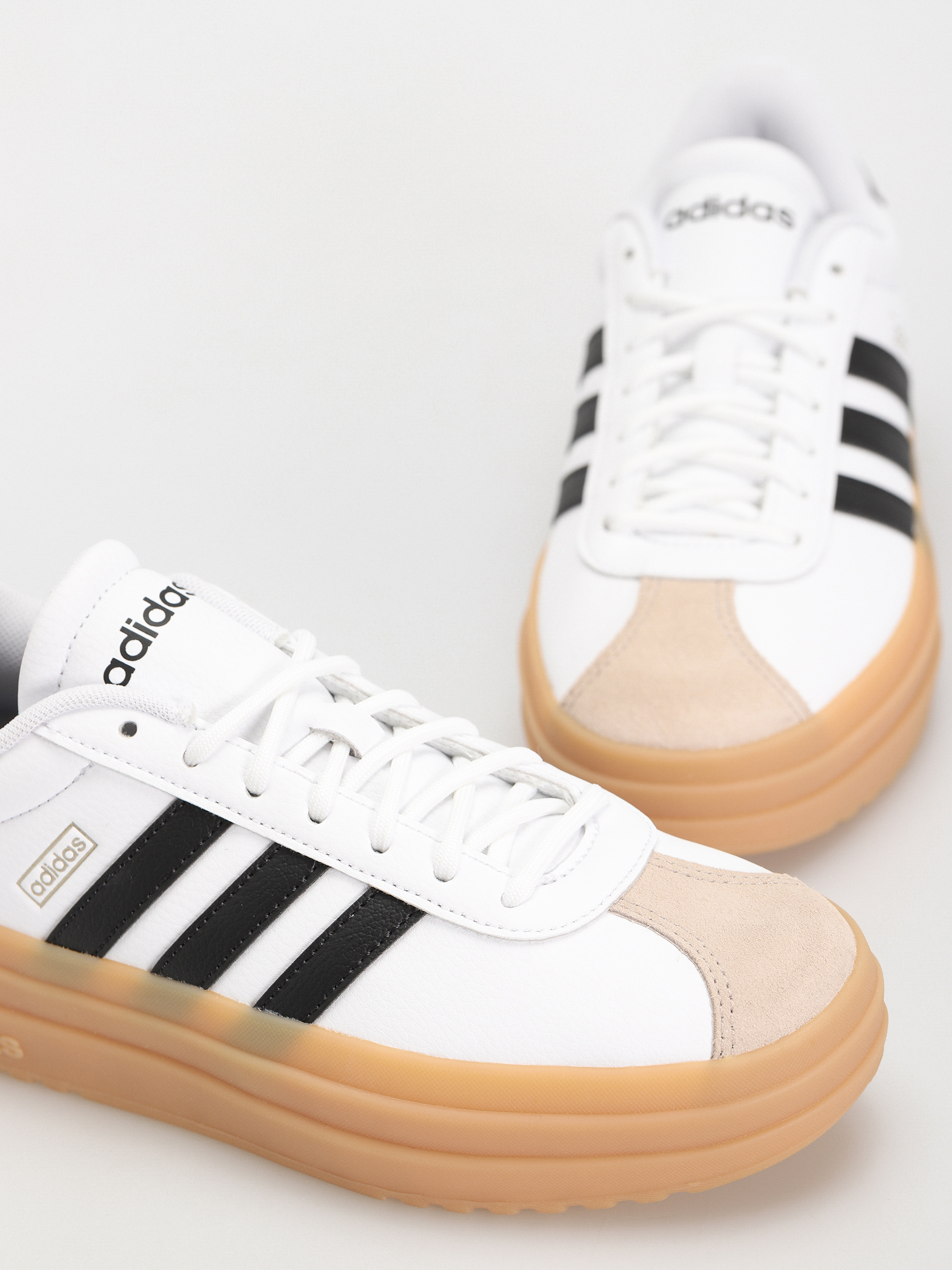 adidas Vl Court Bold Wmn Schuhe (ftwwht/cblack/wonbei)