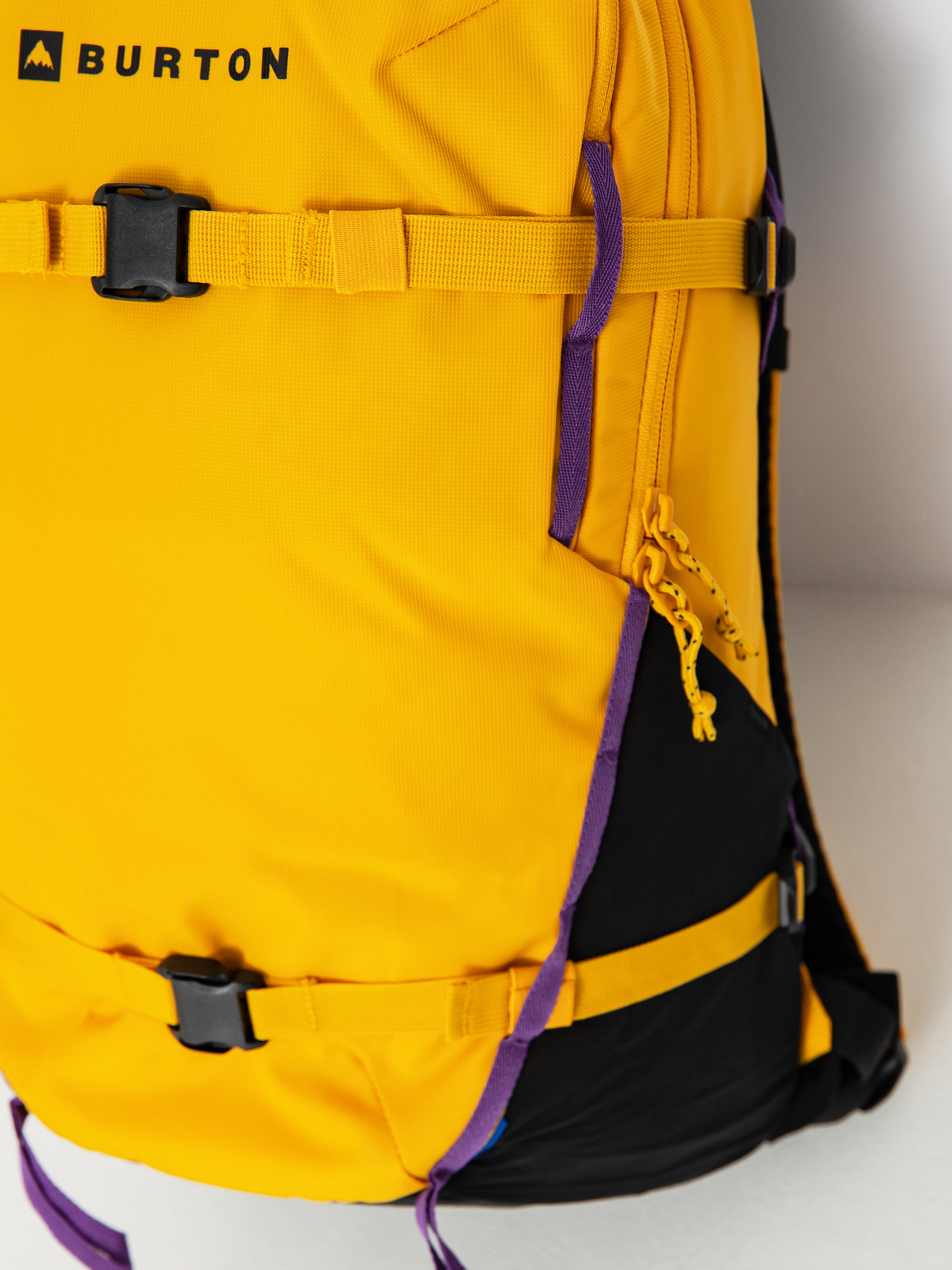 Burton Backpack Day Hiker 22L (goldenrod)