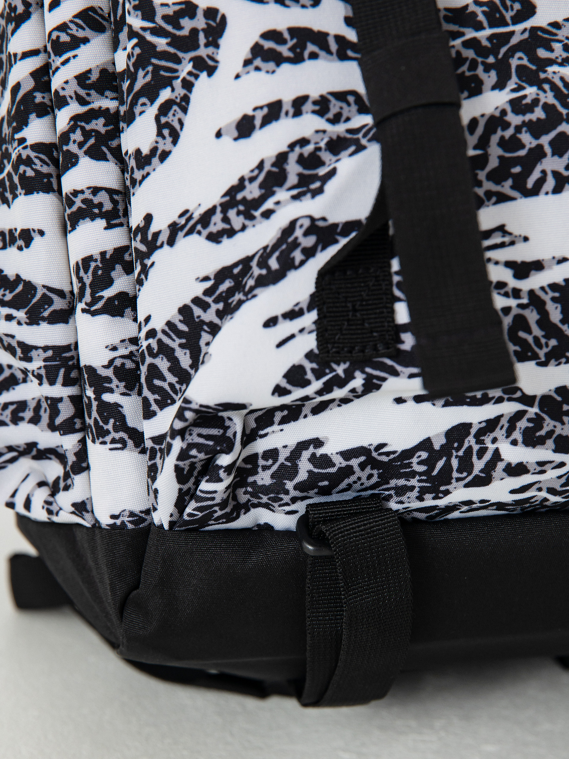 Burton Rucksack Annex 2.0 28L (zebra camo)