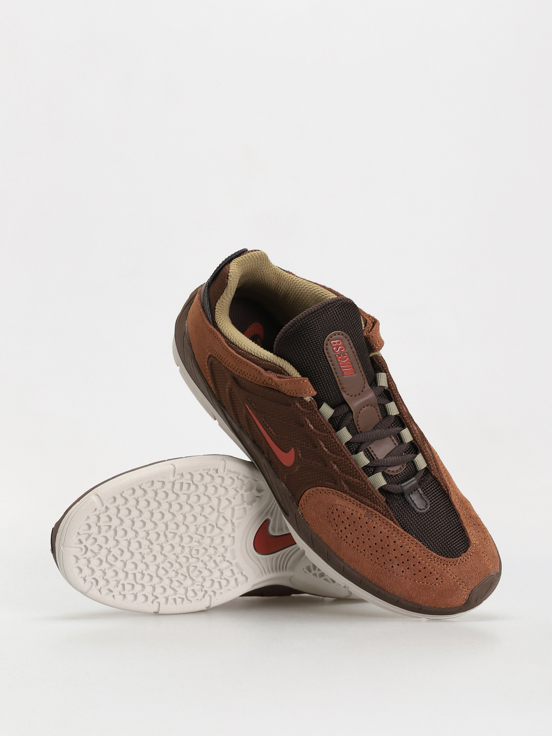 Nike SB Schuhe Vertebrae (cacao  wow/dragon red lt british tan)