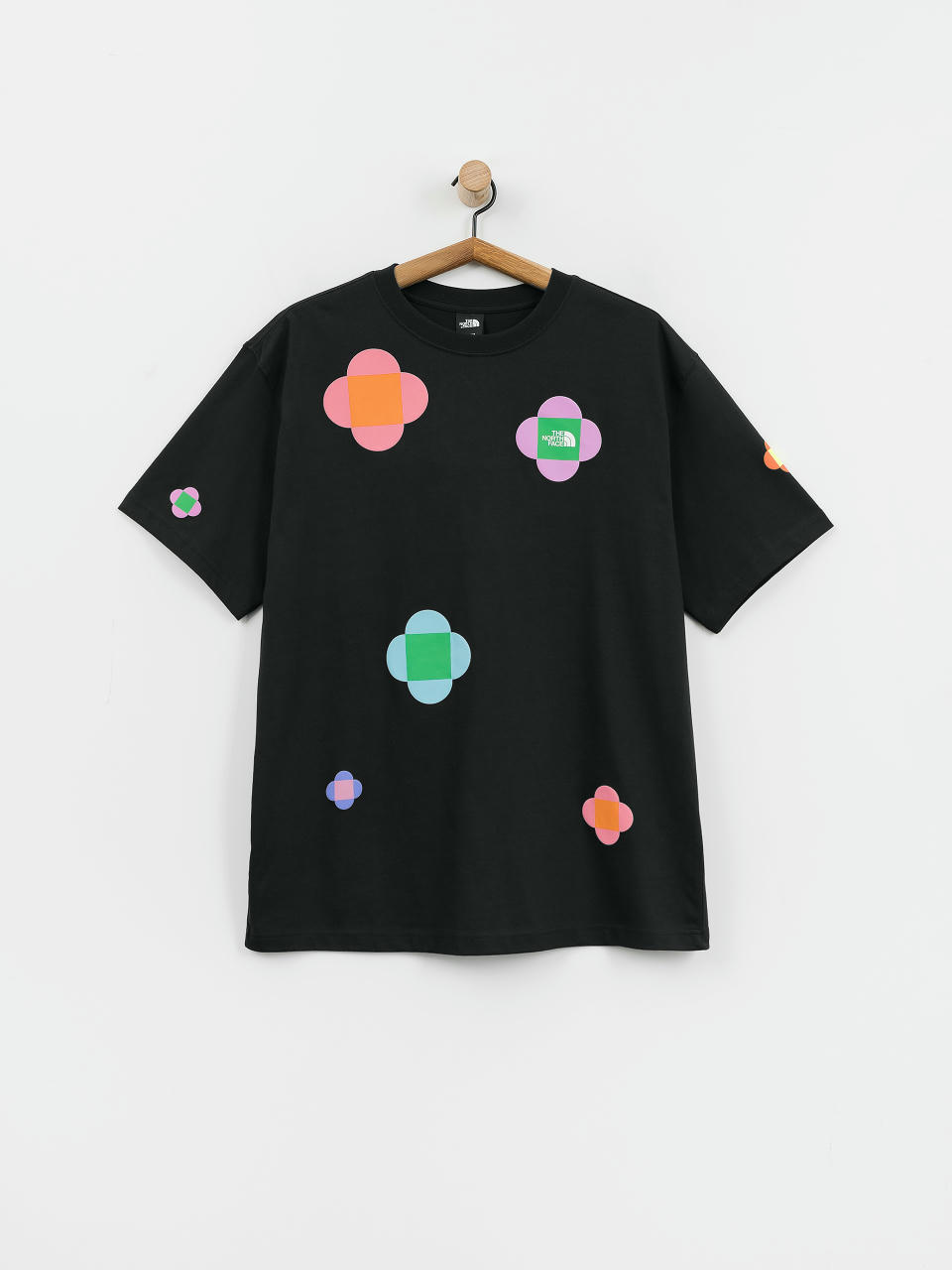 The North Face X Yinka Ilori Let’S Blossom Together Graphic T-Shirt (tnf black)