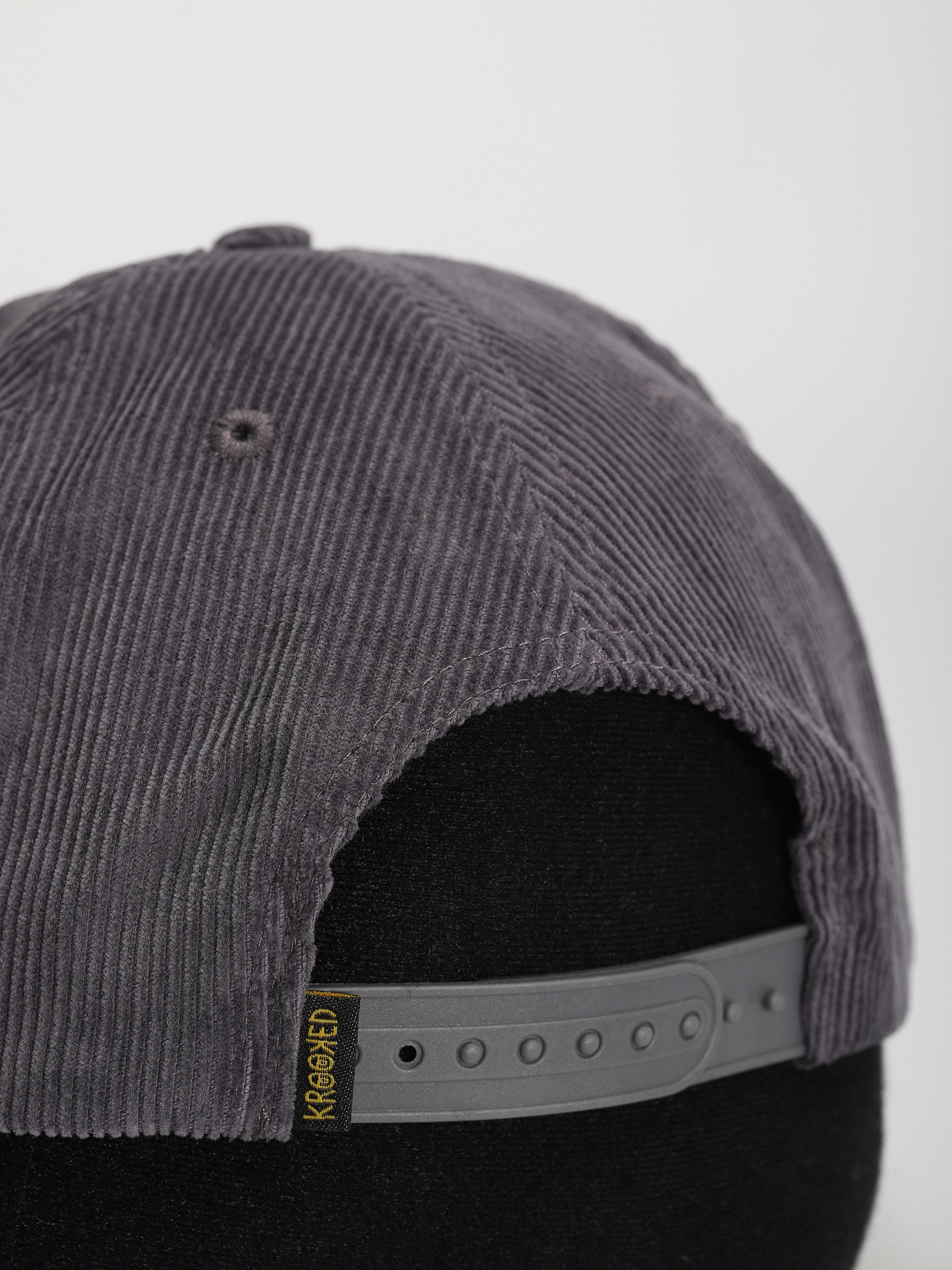 【 KROOKED 】STYLE KR CAP - CHARCOAL Krooked Style Kr Hat Adj-Charcoal | Boardparadise.com