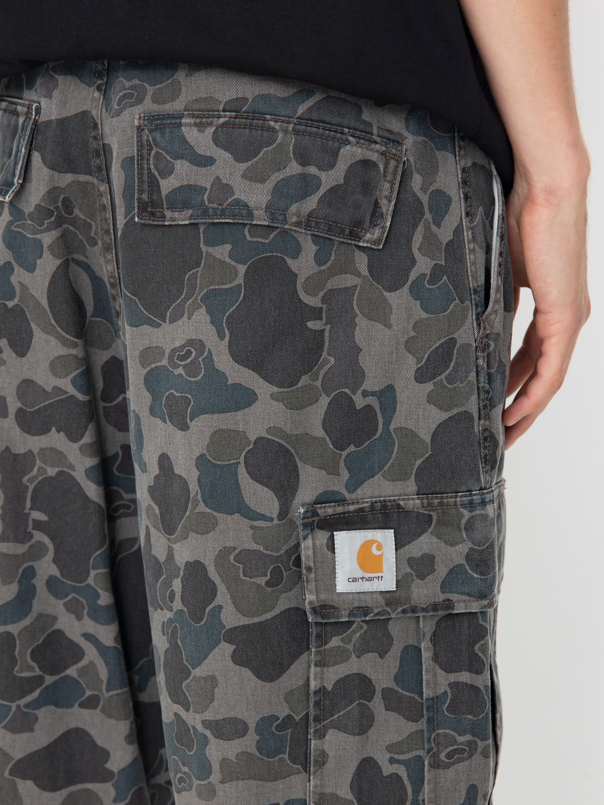 Carhartt WIP Cole Cargo Pants (camo duck/grey)