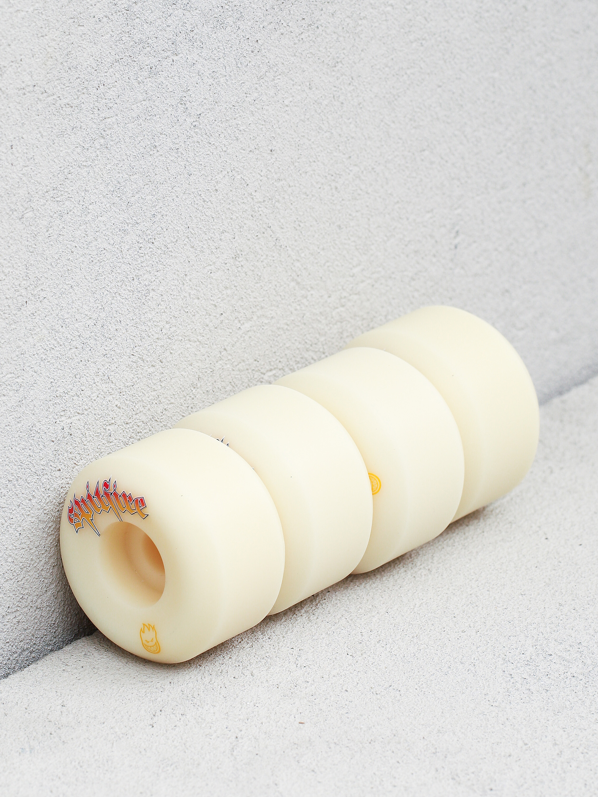 Spitfire Formula Four 99D Venom Script Conical Full Wheels (natural)