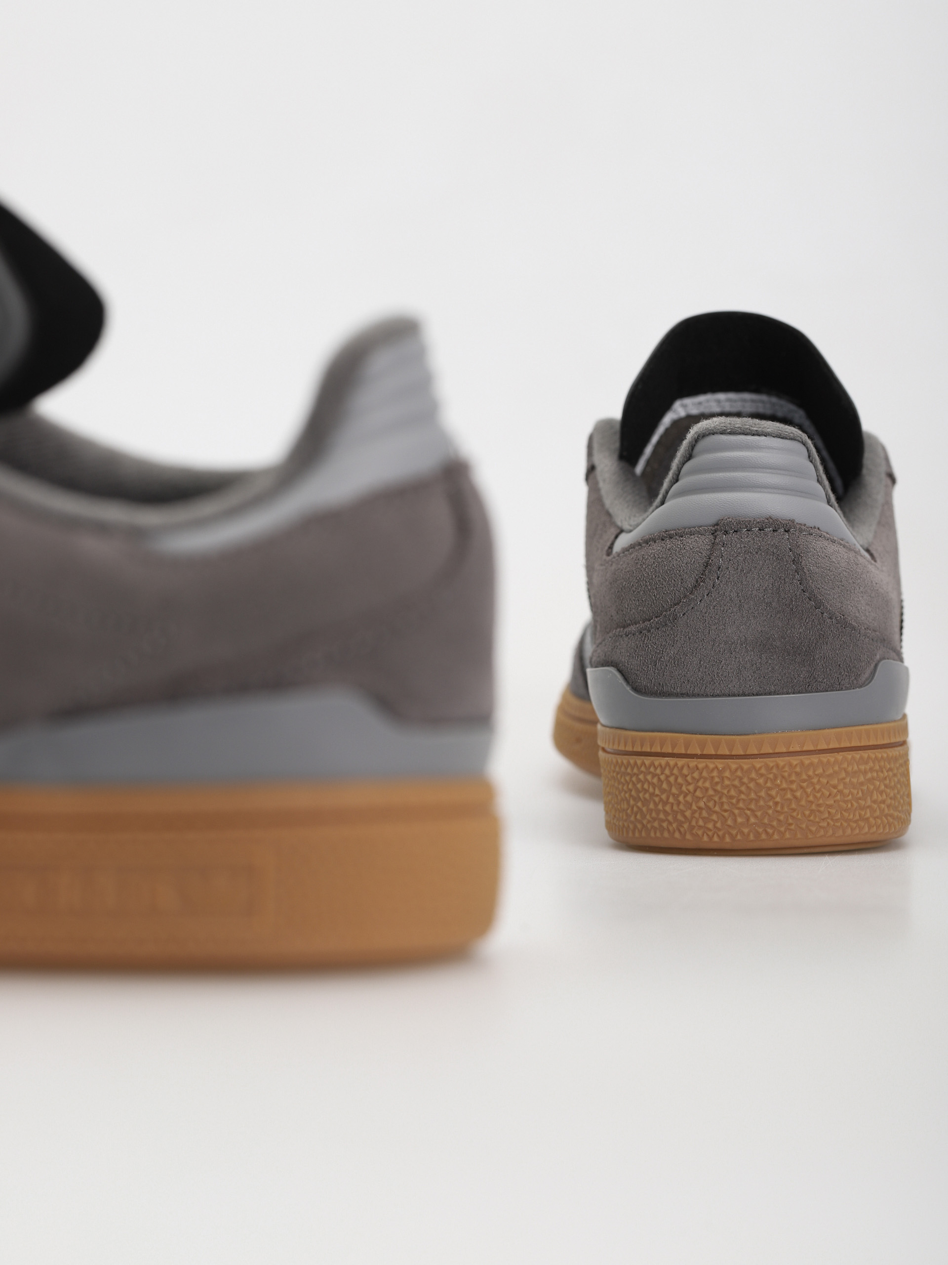 adidas Busenitz Shoes (grefiv/grethr/goldmt)