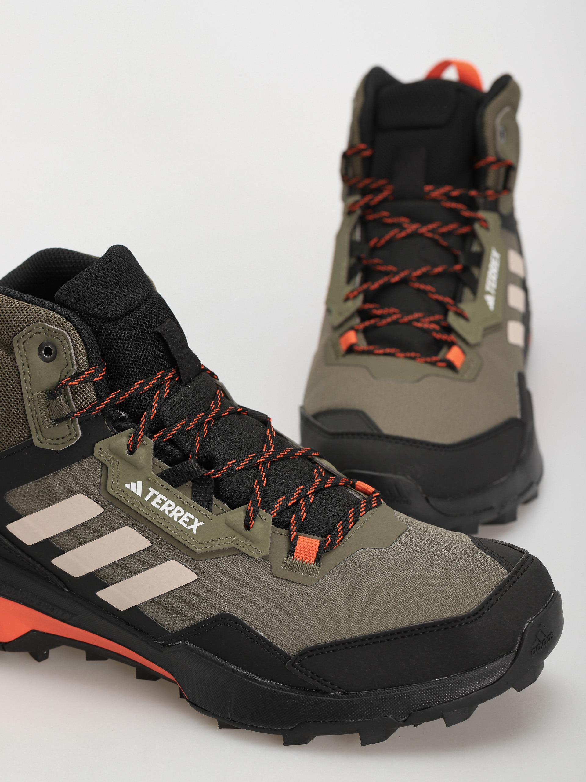 adidas Terrex Ax4 Mid Gtx Schuhe (olistr/wonbei/cblack)