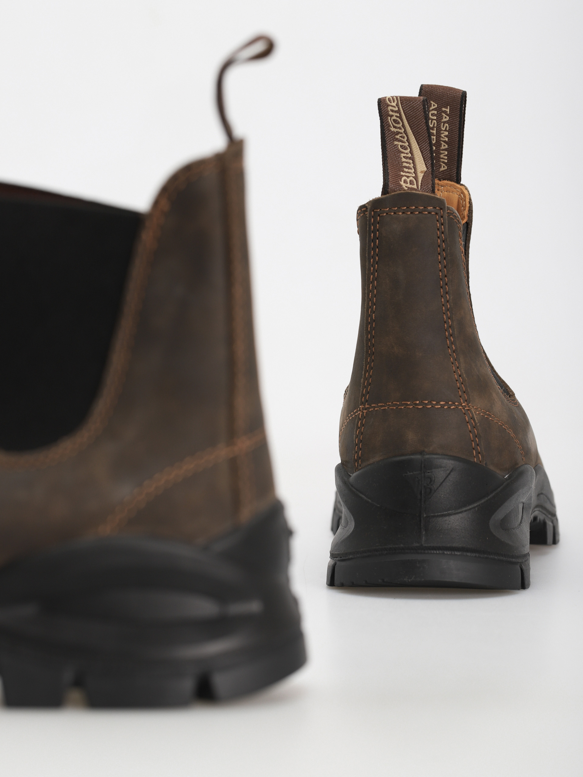 Blundstone 2239 Shoes (rustic brown)