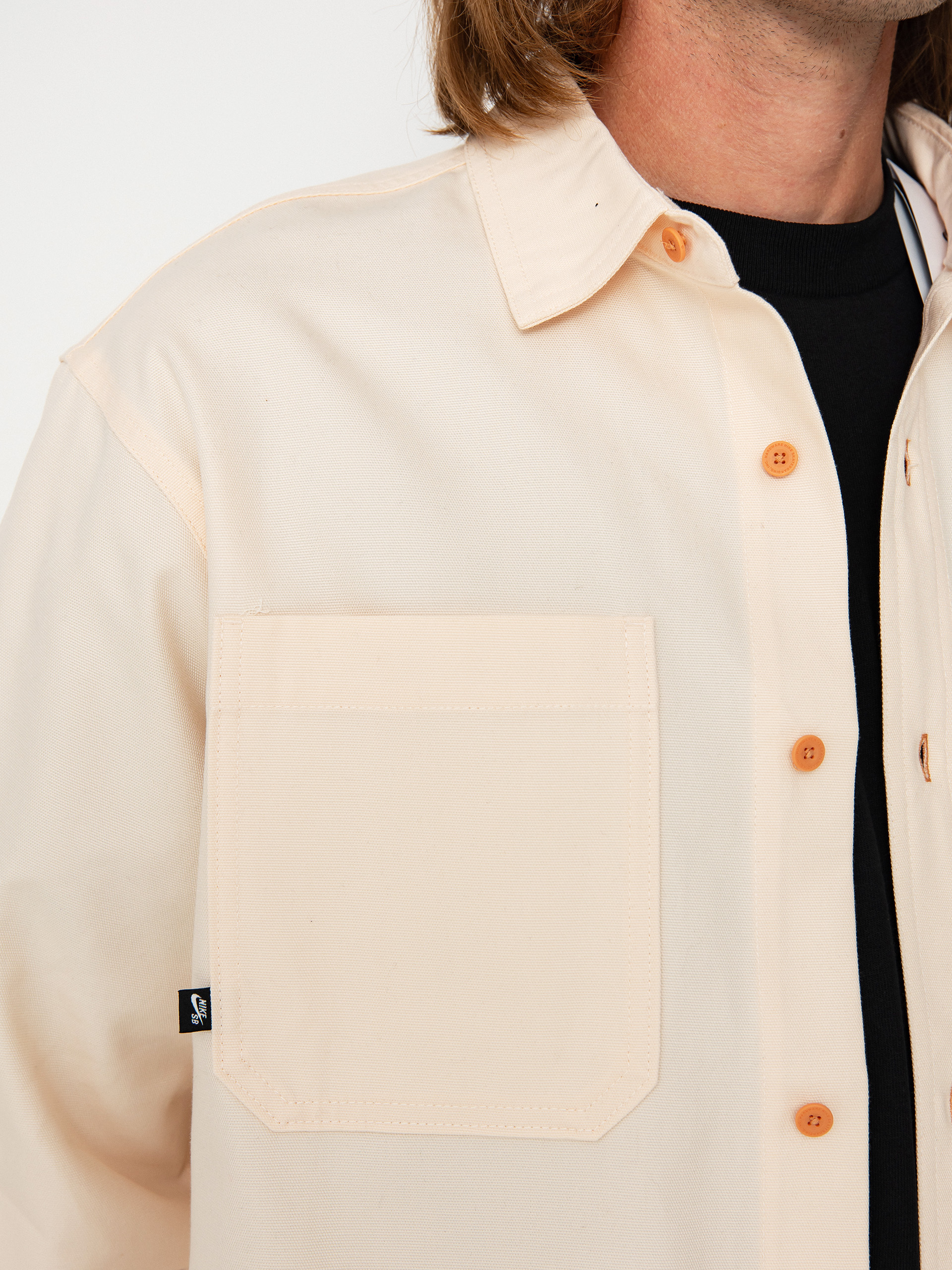 Nike SB New Essential Hemd (guava ice/neutral olive)