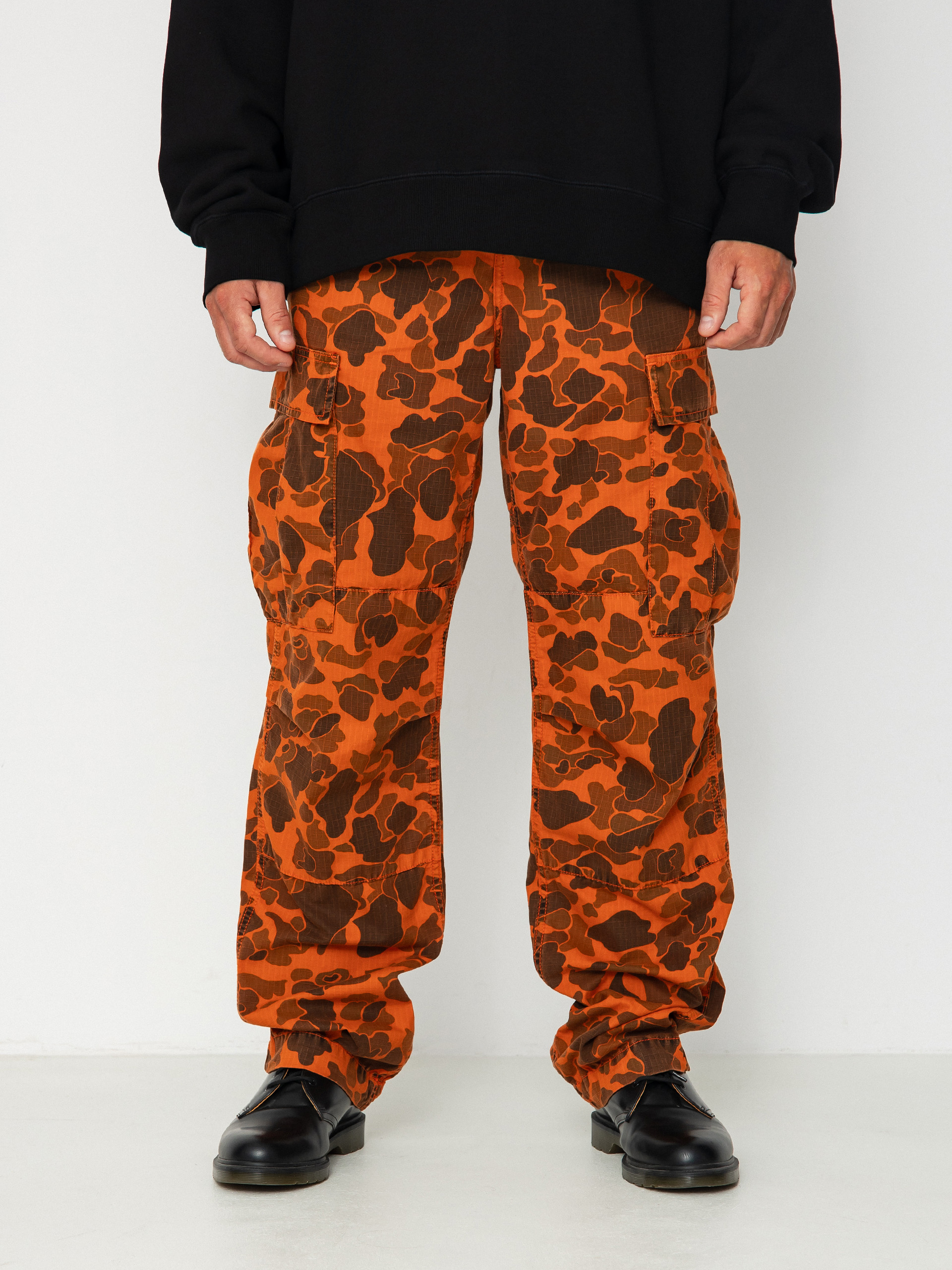 Carhartt WIP Duck Cargo Pants (camo duck/green/turmeric)