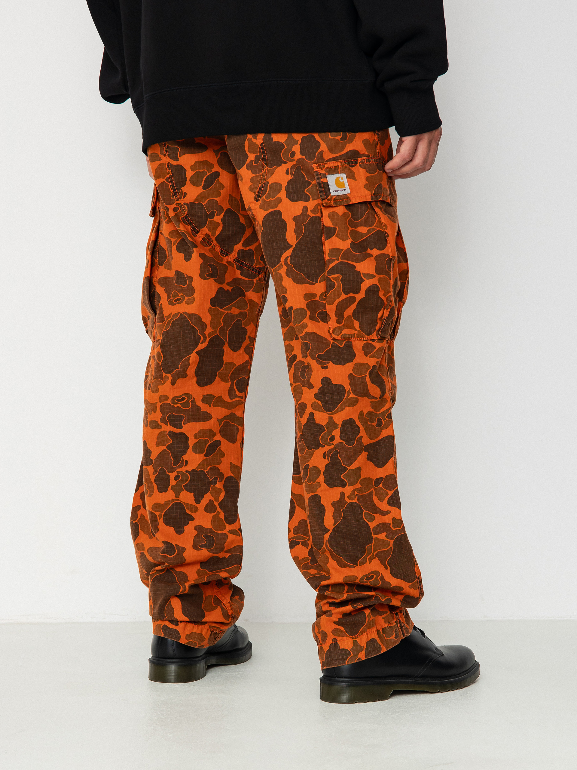 Carhartt WIP Duck Cargo Pants red camo duck green turmeric