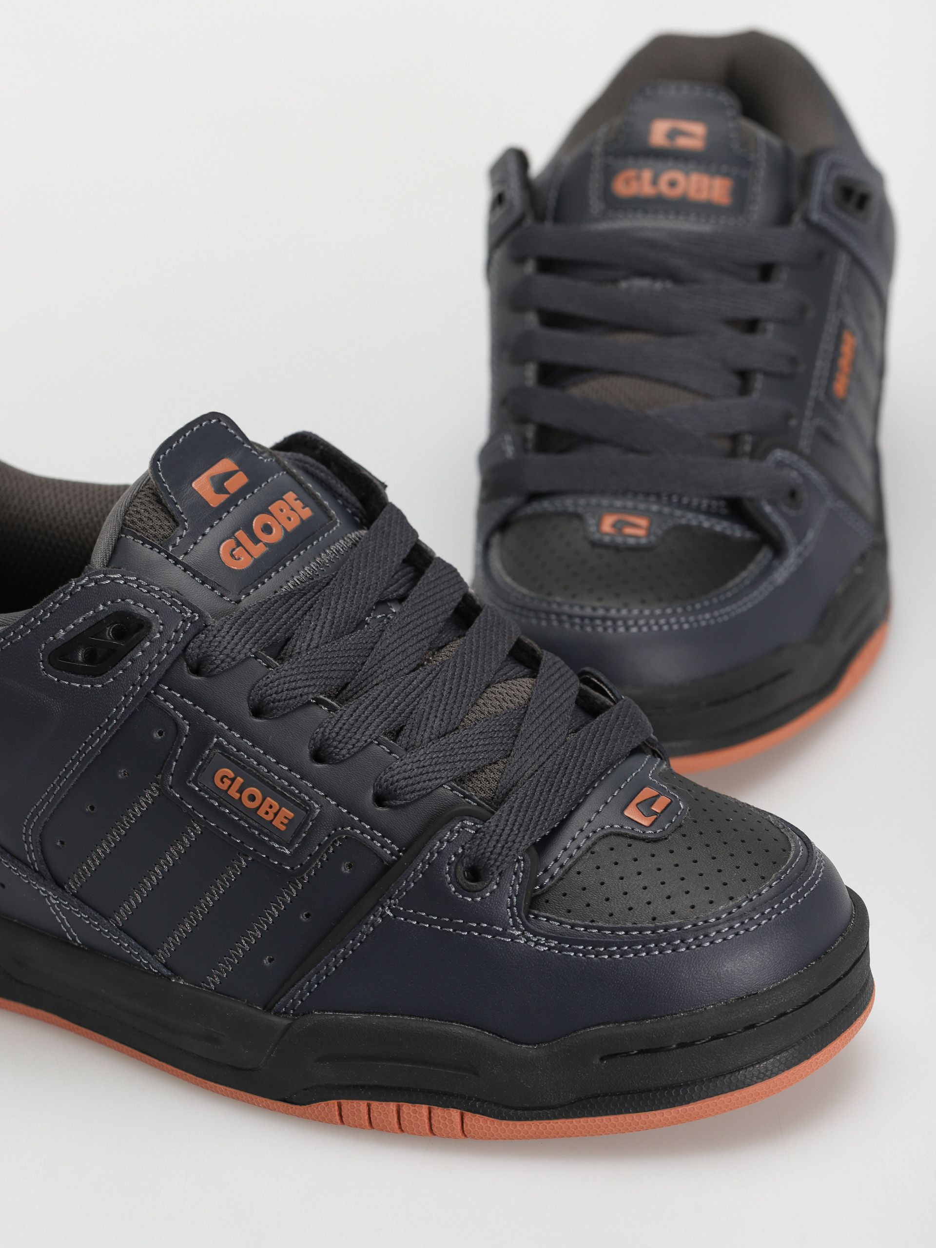 Globe Fusion Shoes (phantom/burnt orange)