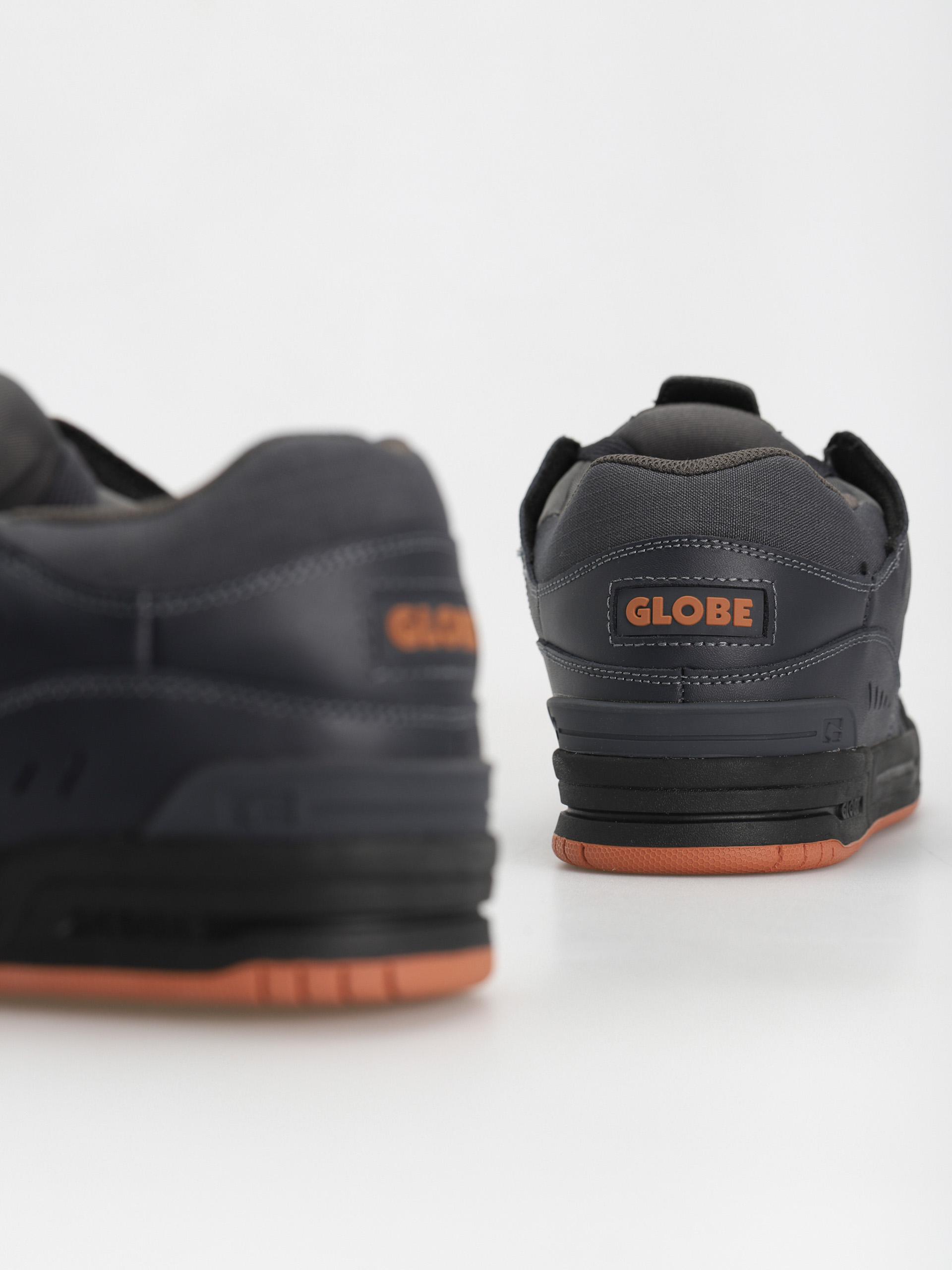 Globe Fusion Shoes (phantom/burnt orange)