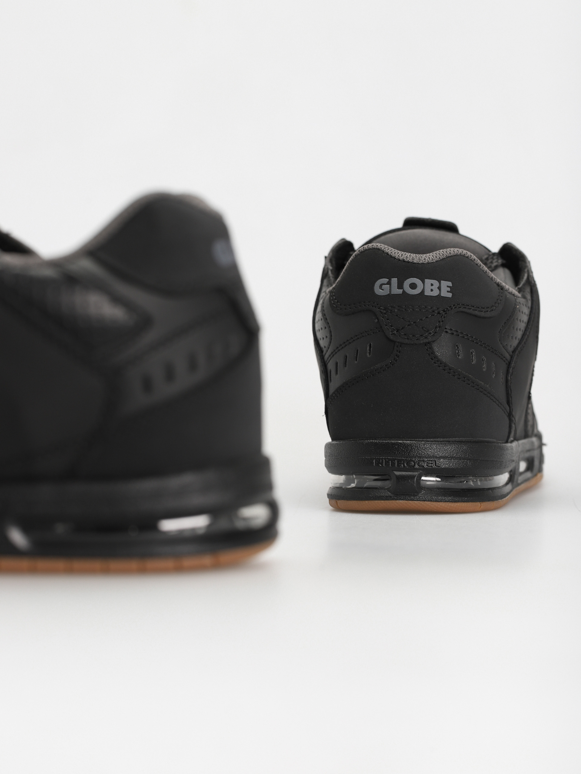 Globe Sabre Shoes (dark shadow/phantom)