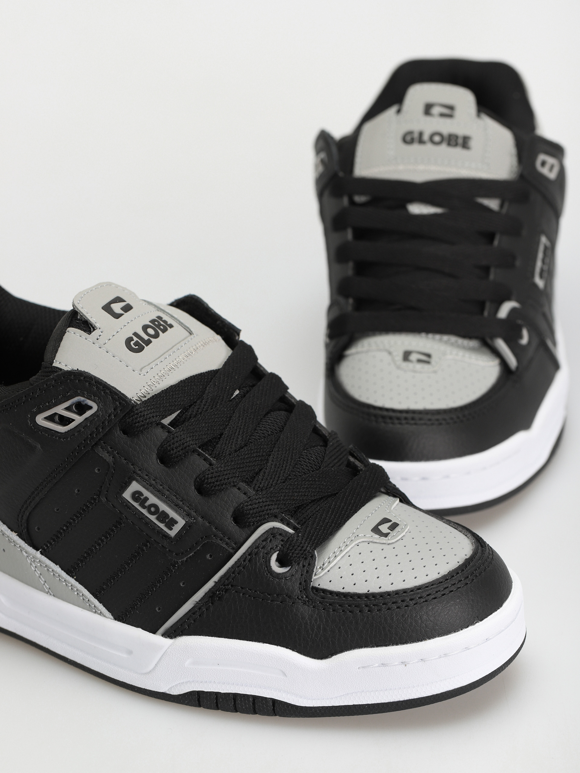 Globe Fusion Shoes (black/steel/white)