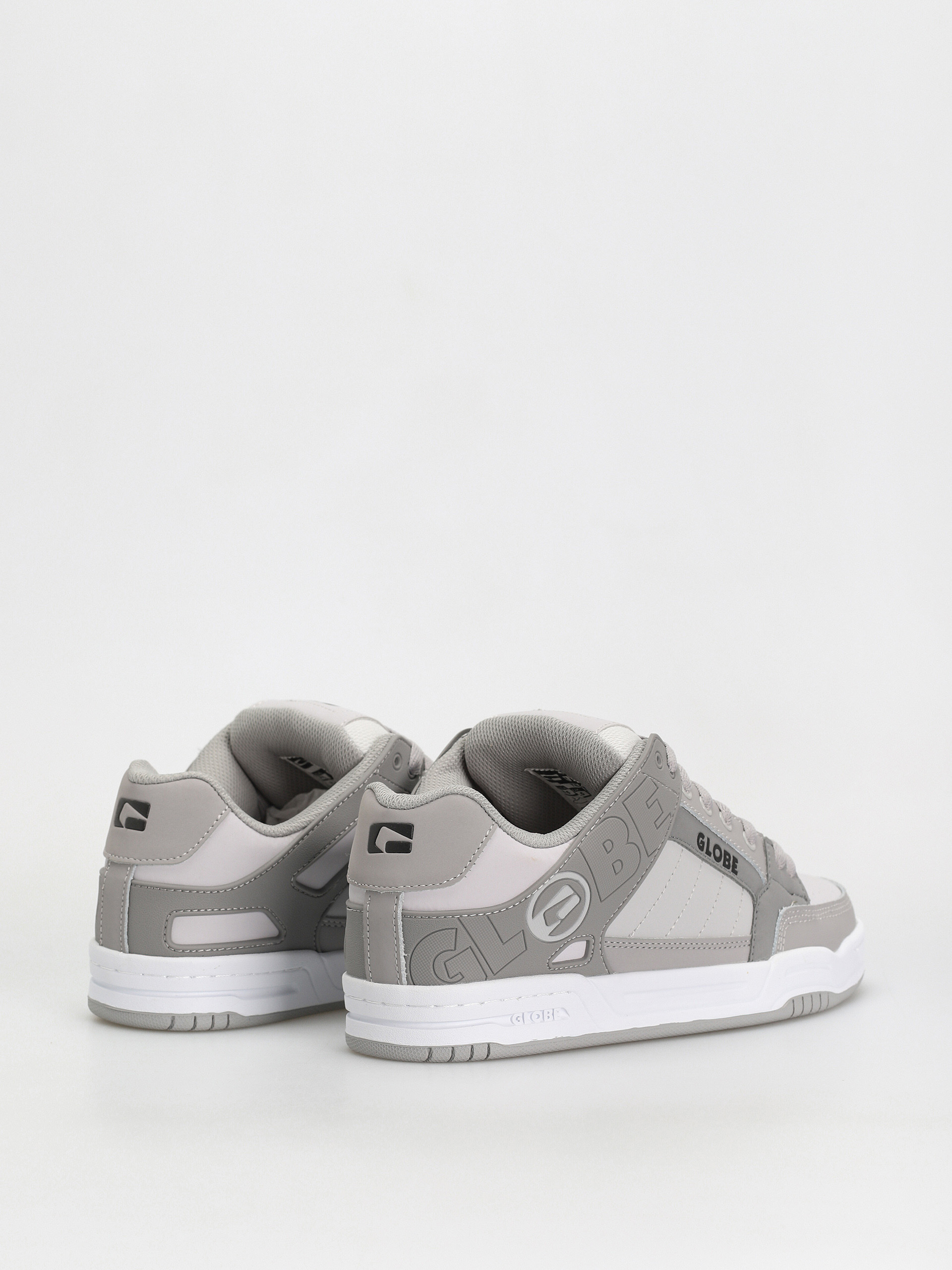 Globe Tilt Shoes (triple grey)