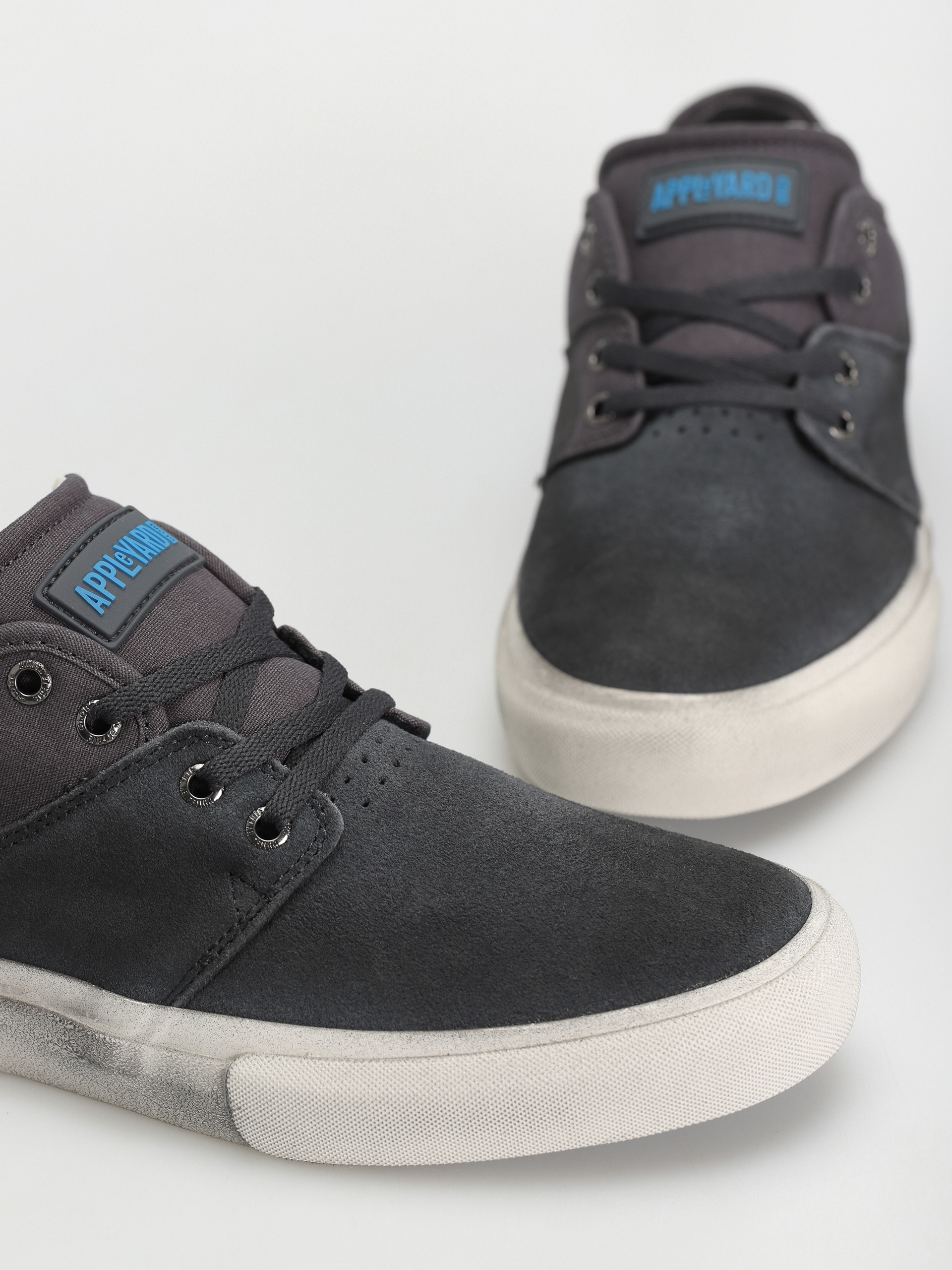 Globe Mahalo Shoes (phantom distressed)