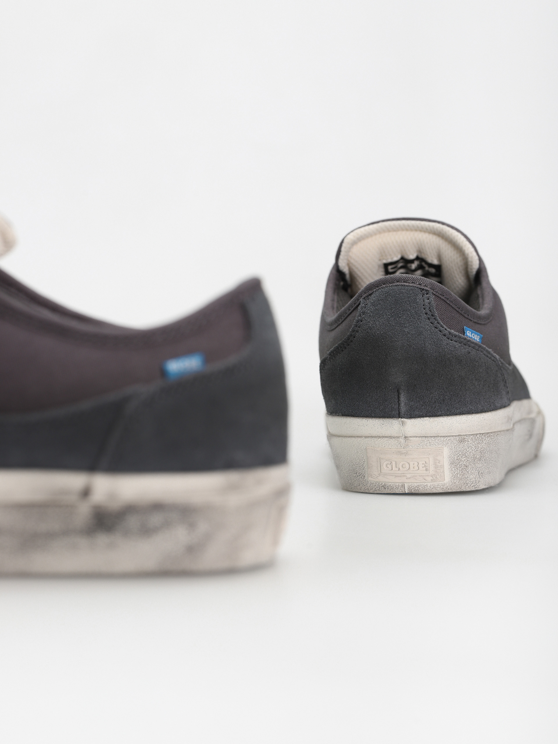 Globe Mahalo Shoes (phantom distressed)