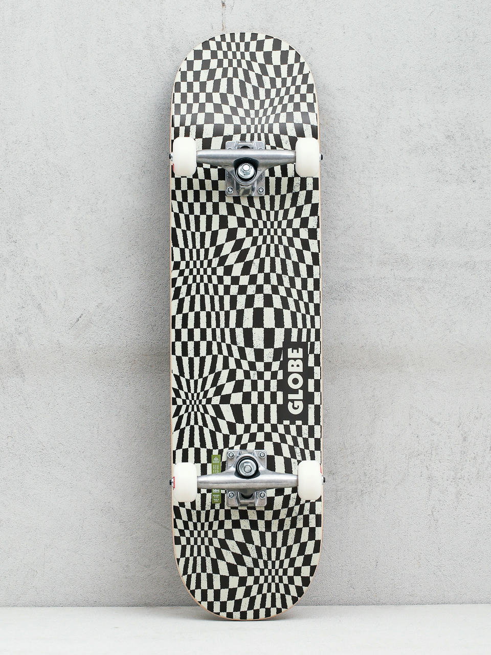 Globe G0 Checked Out Skateboard (black/off white)