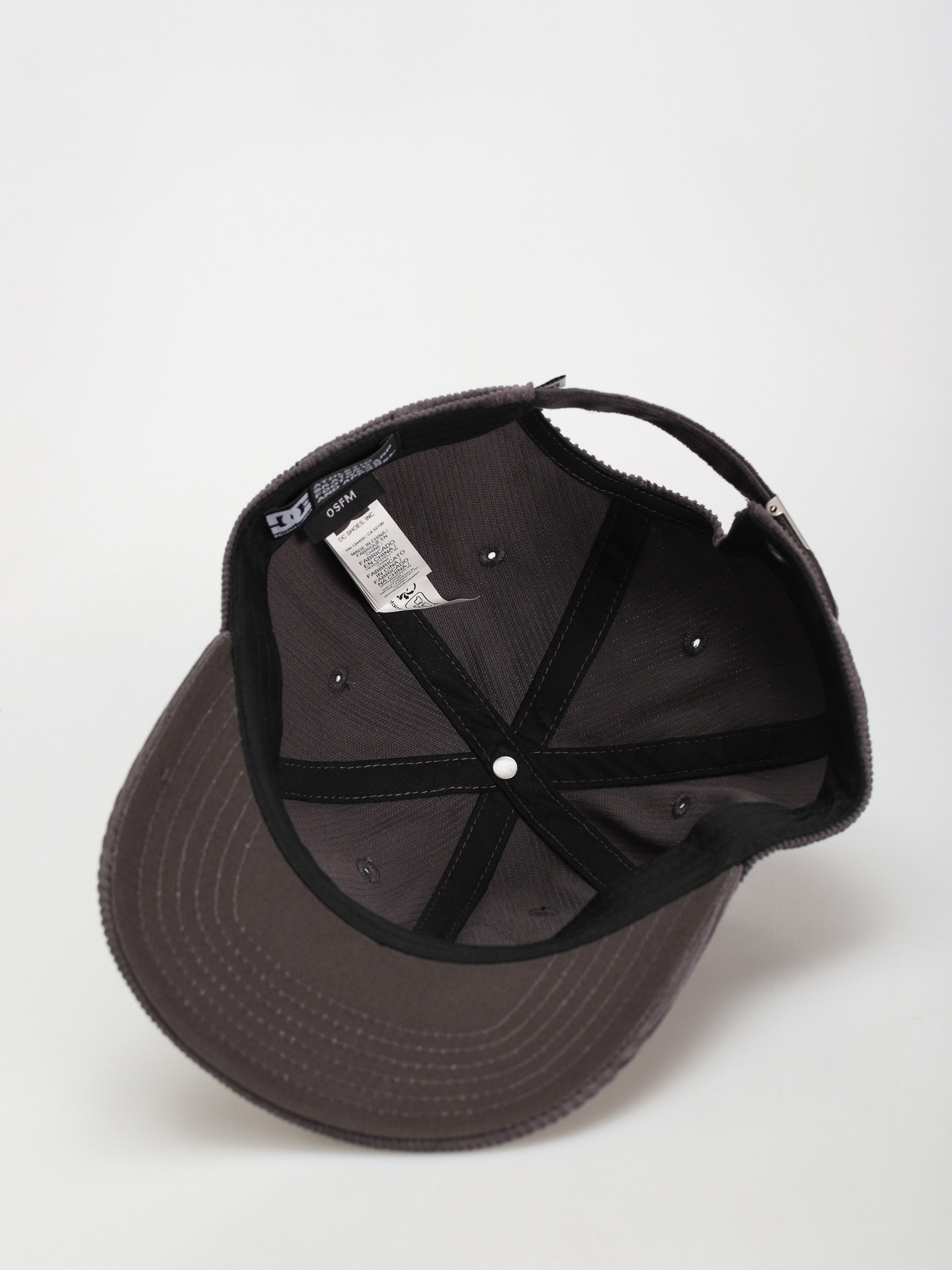 DC Star Strapback Cap (magnet)
