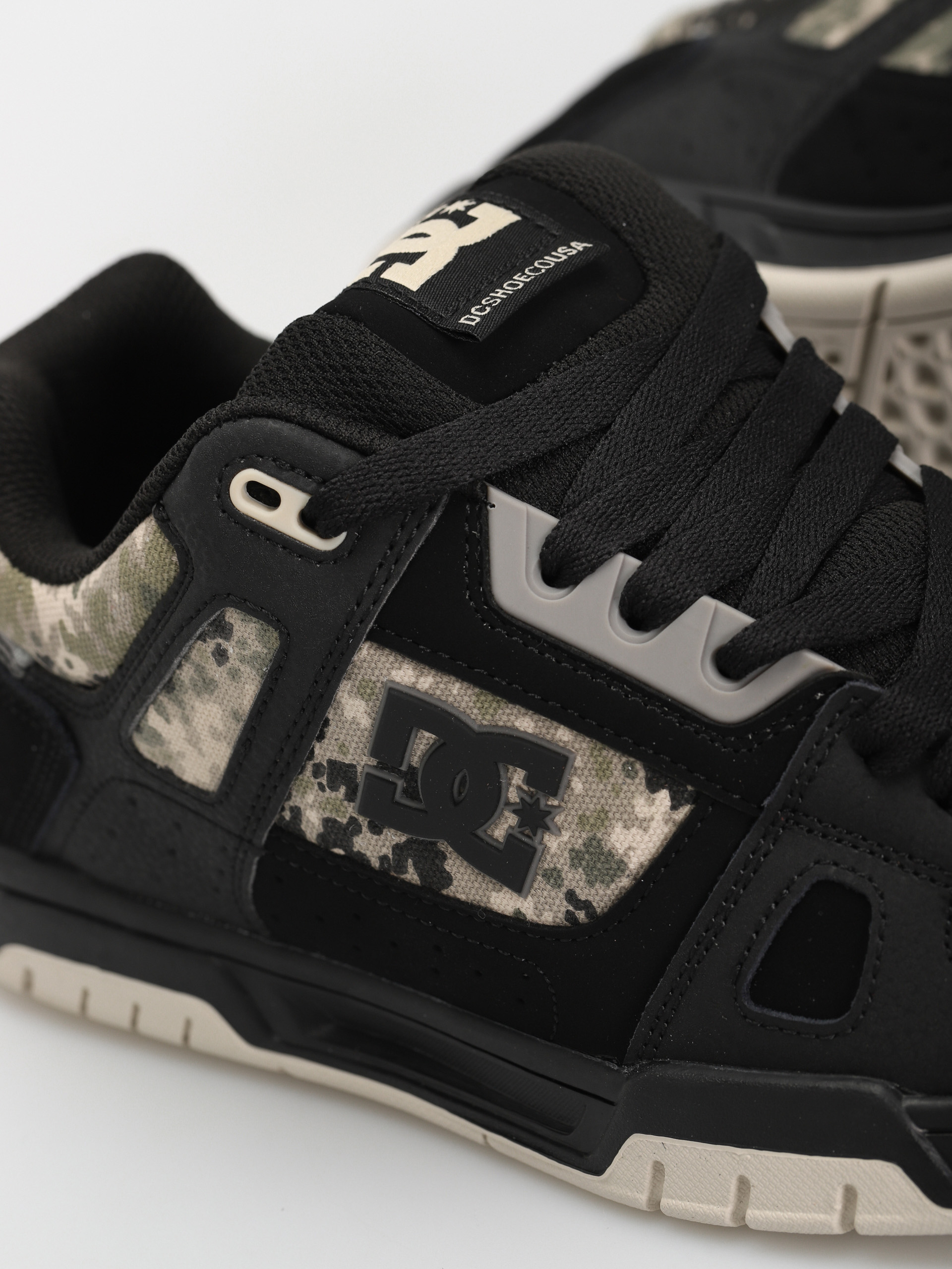 DC Stag Shoes (black/grey/brown)