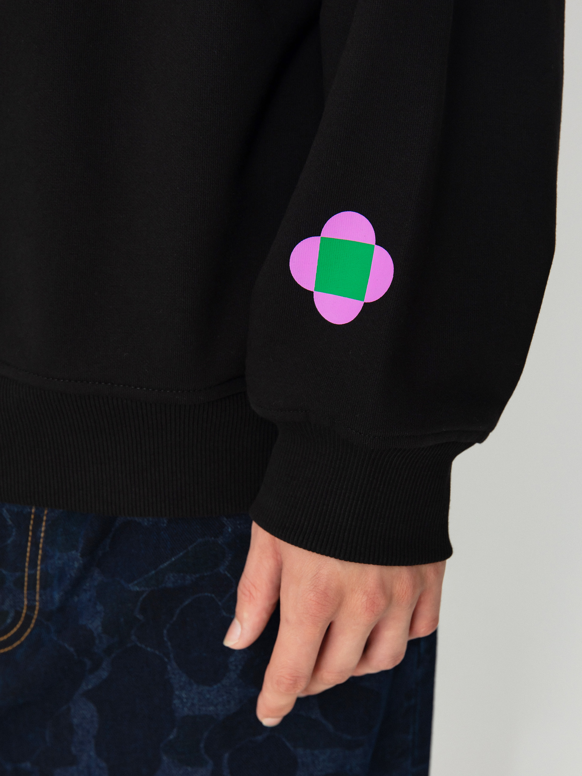 The North Face X Yinka Ilori Graphic Sweatshirt (tnf black)