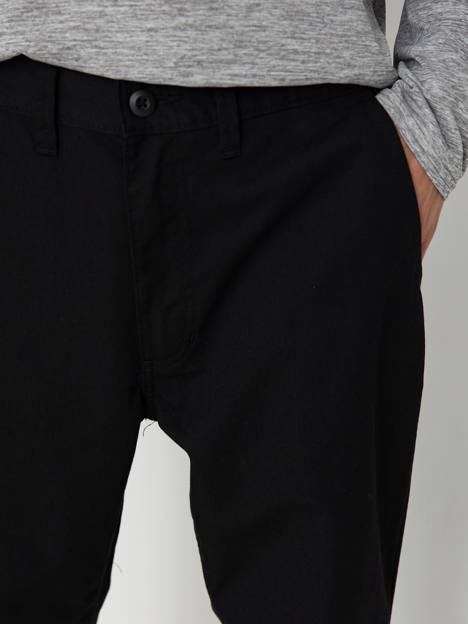 Vans Authentic Chino Relaxed Pants (black)