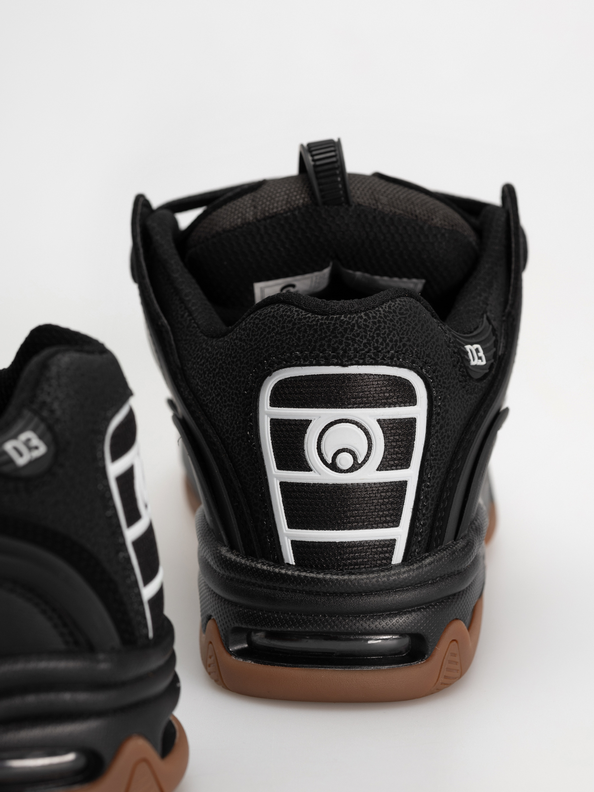 Osiris Shoes D3 2001 (black/gum)