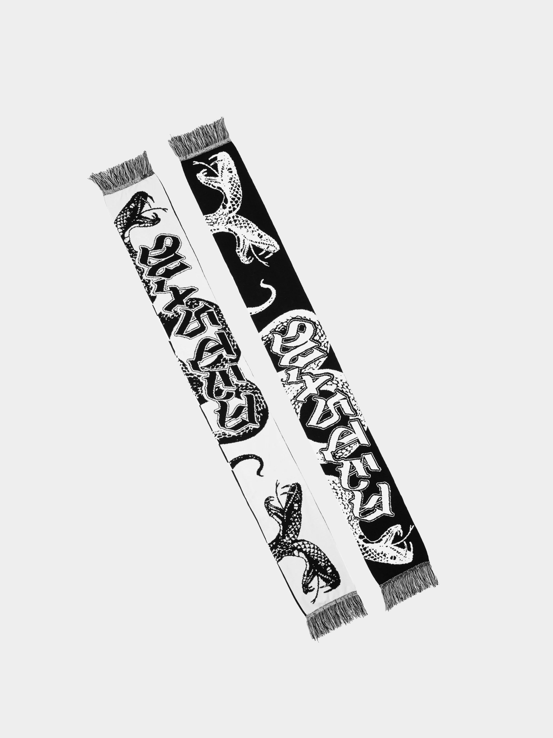 Wasted Paris Scarf Lethal (white/black)